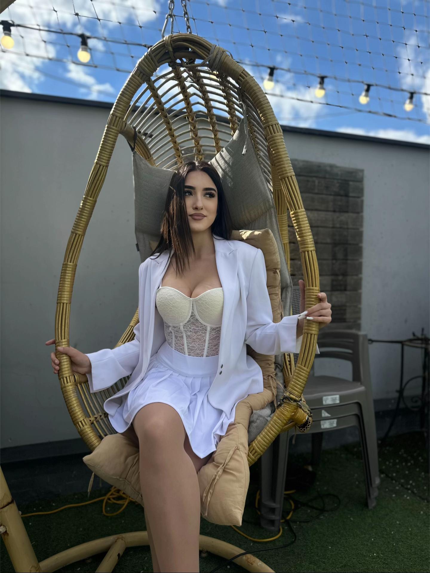 @urfaviuliaaq