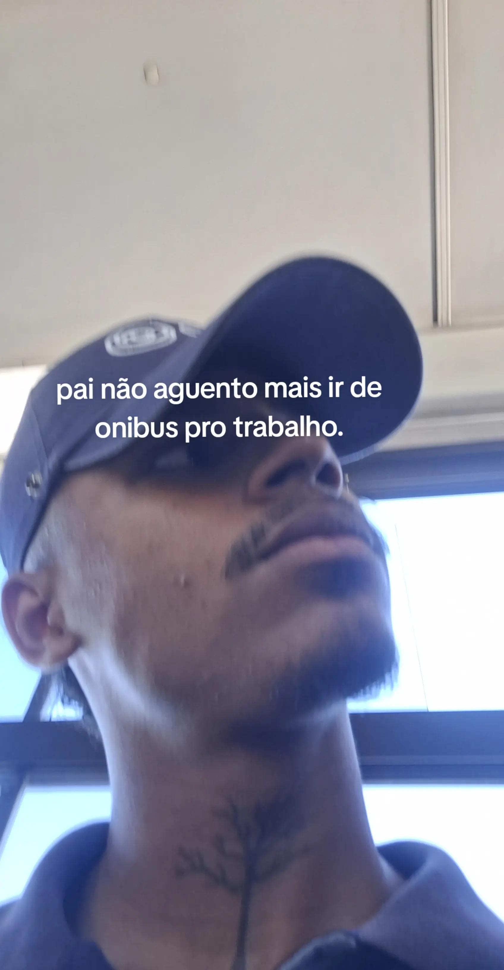 @carloz 𖣂