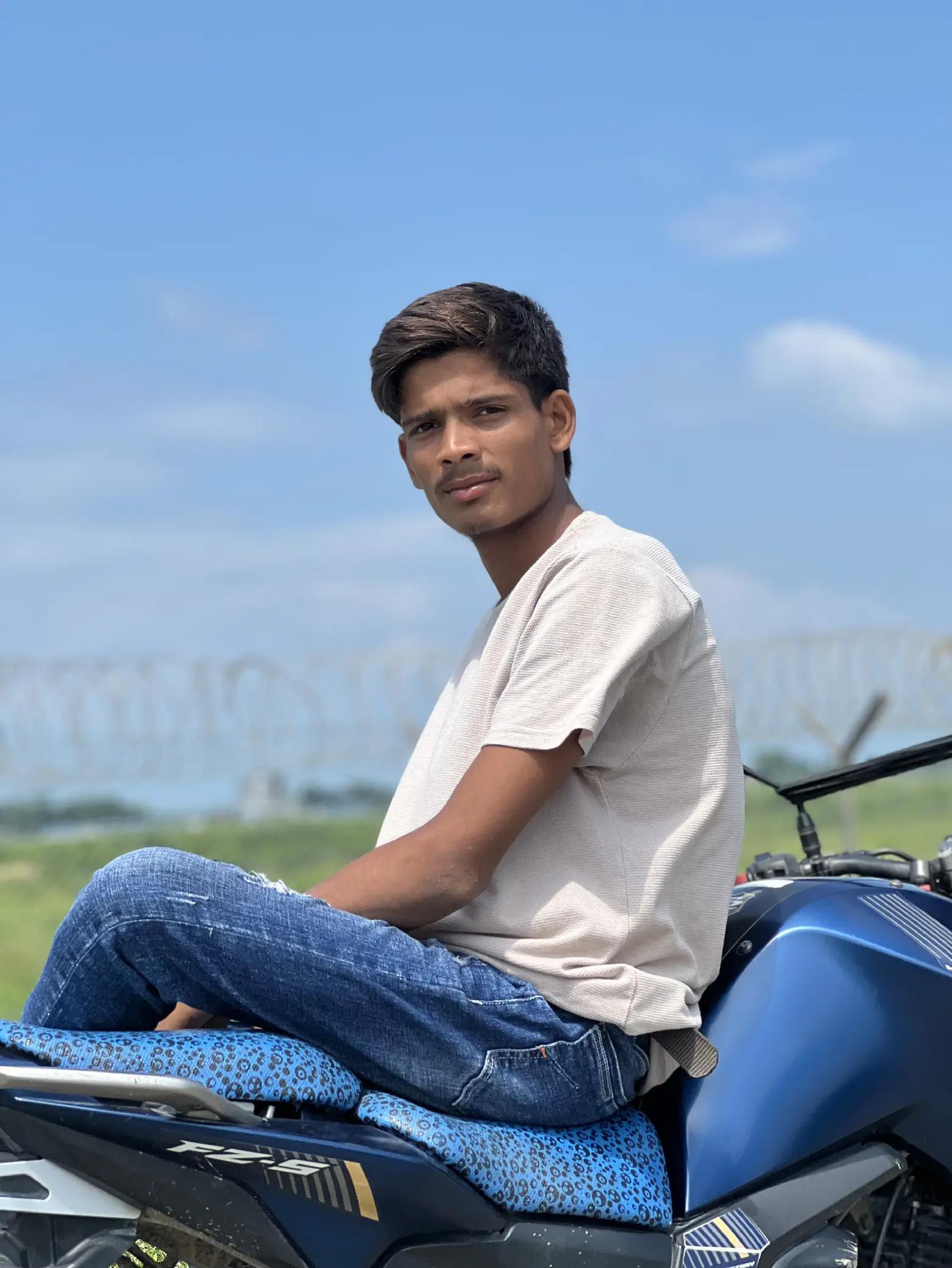 @Abhishek 077