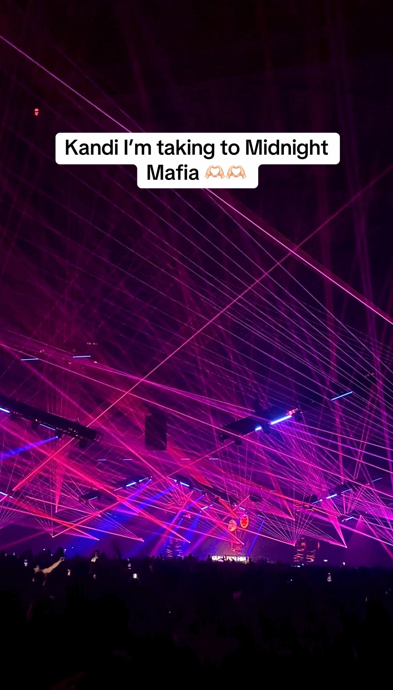 @vanessa🎀