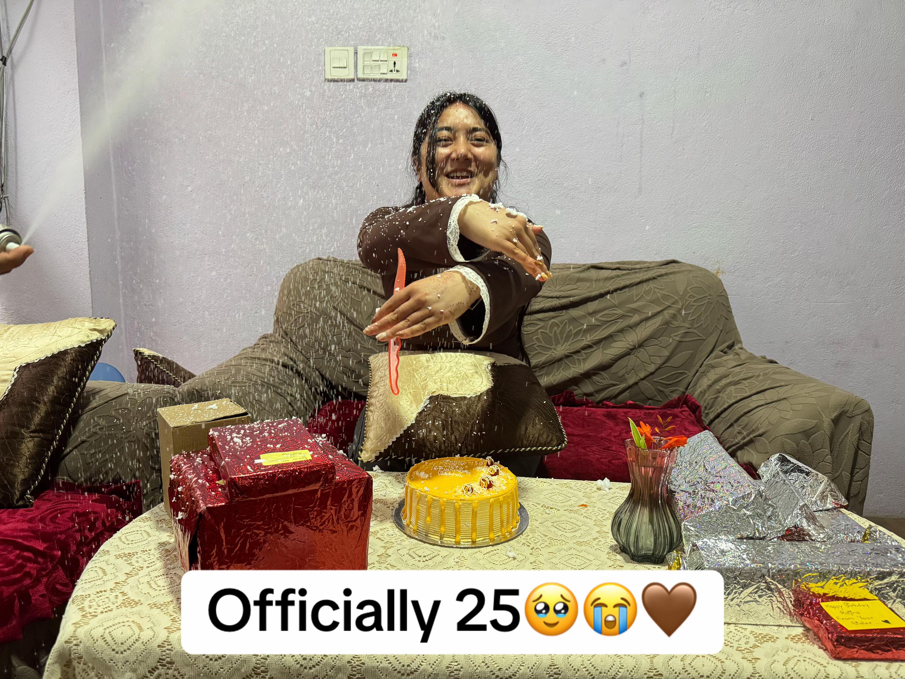 @Lajju🥰