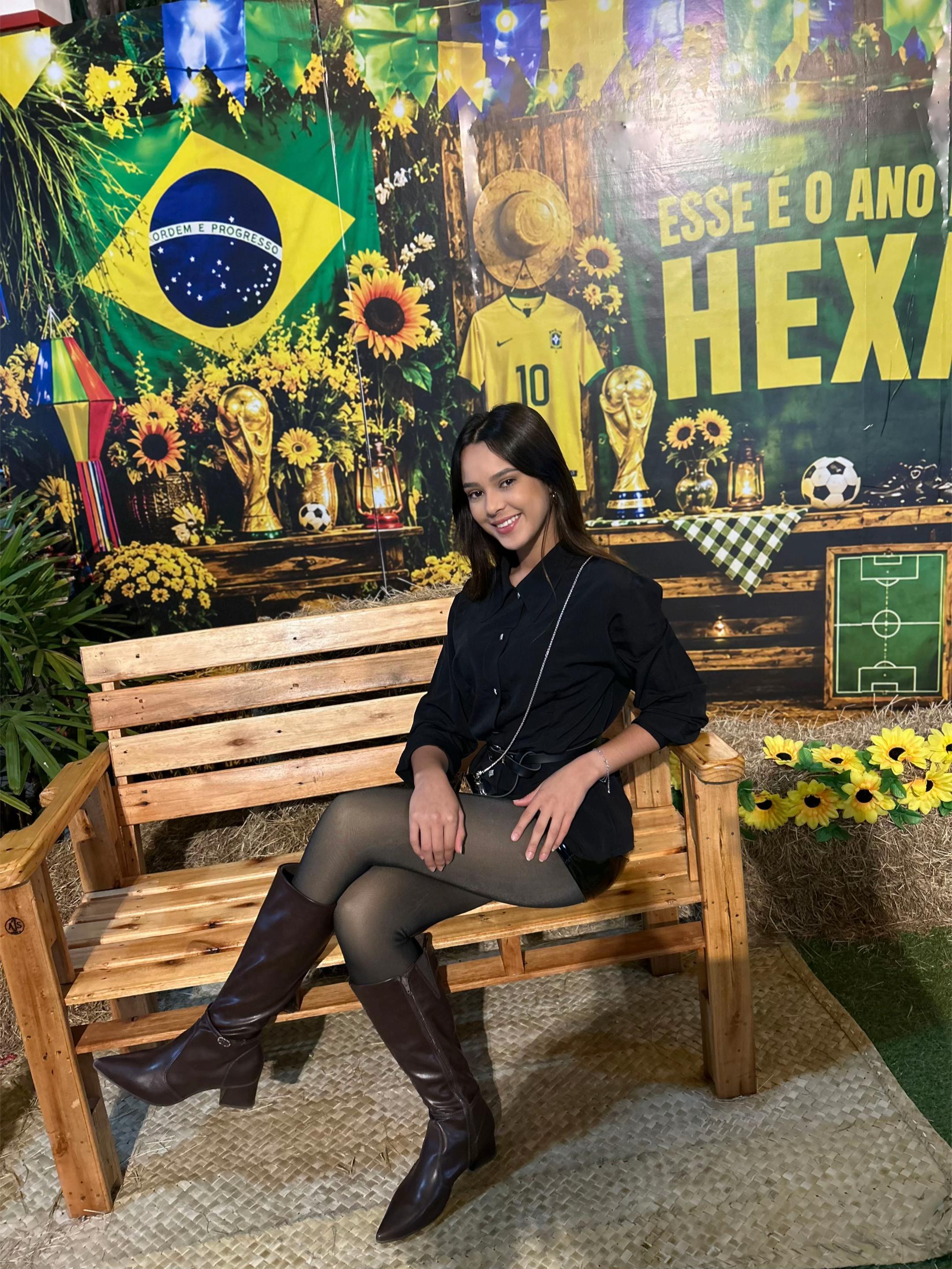 @Nayara