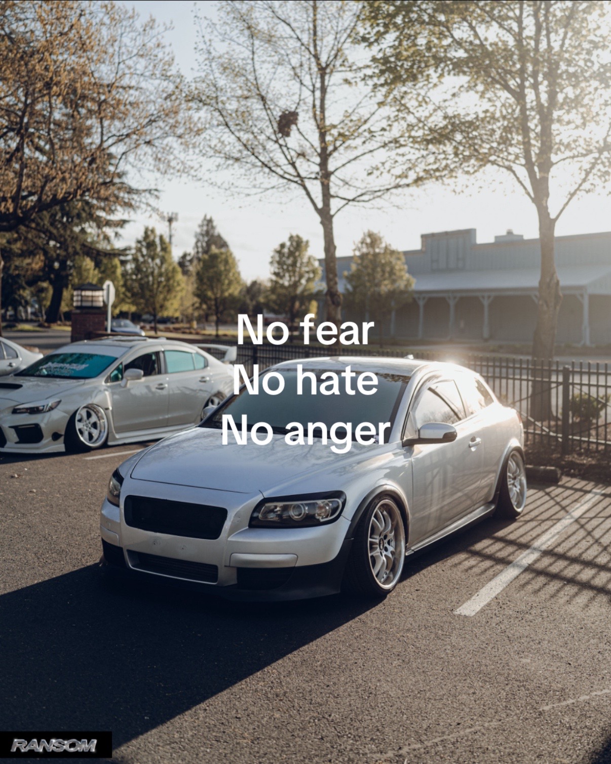 @︎