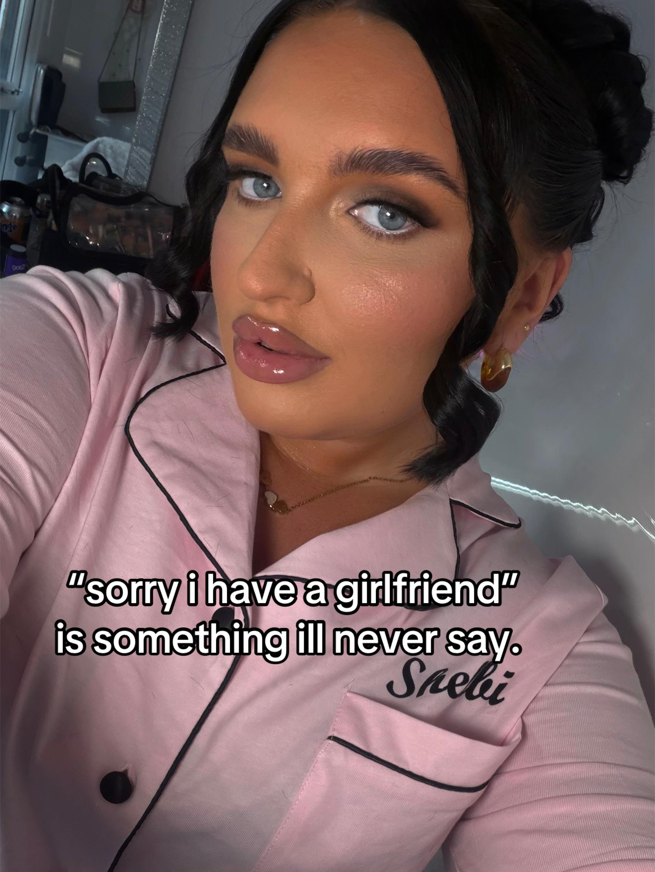 @Shelbi Morris x