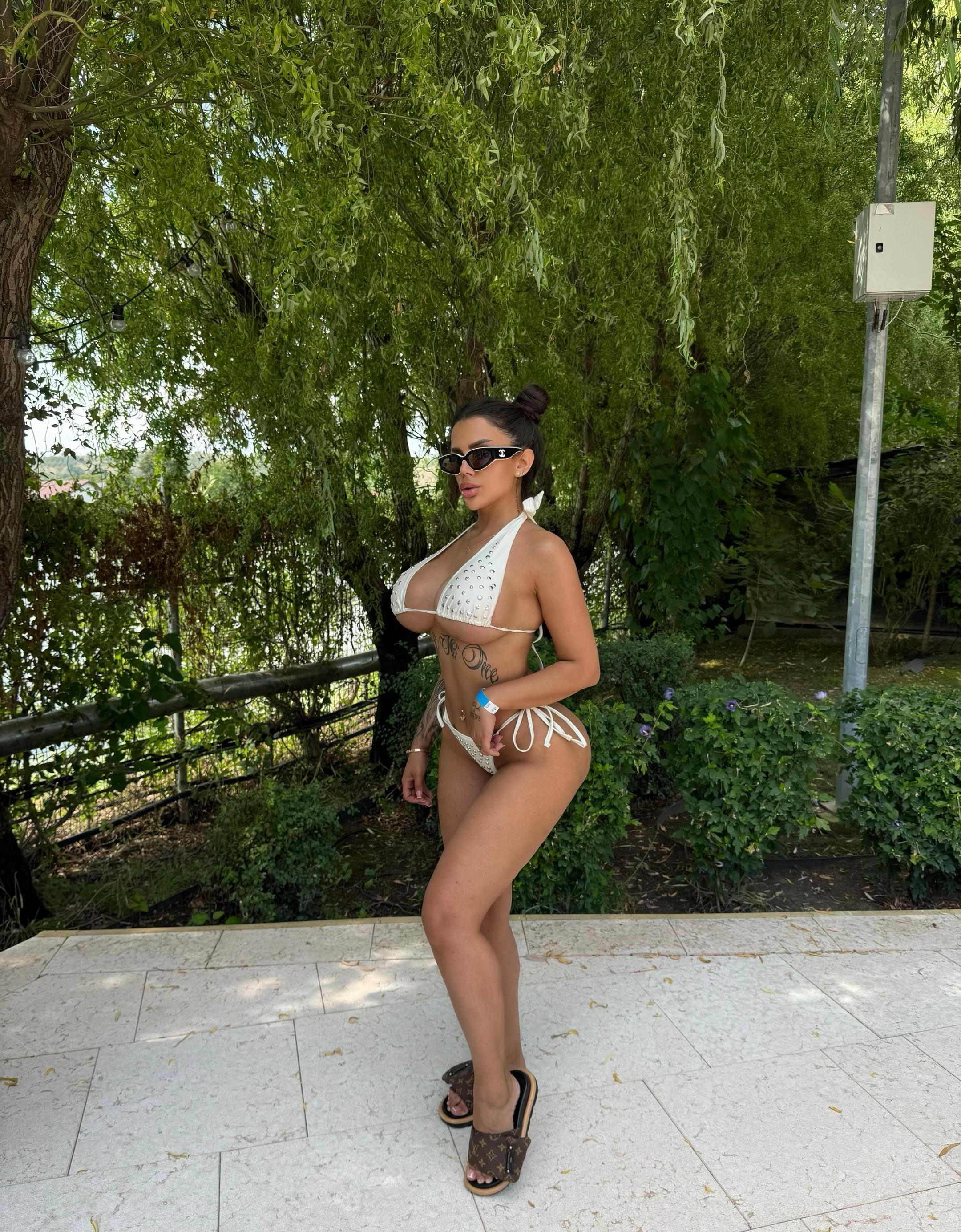 @Axxsss