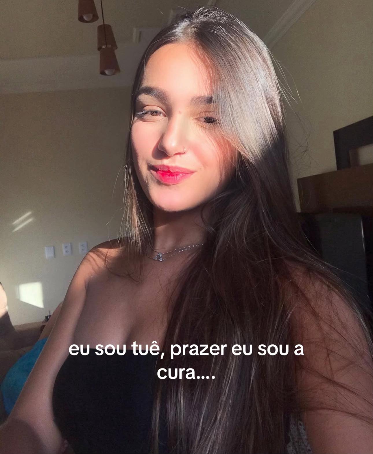 @Iara Victória