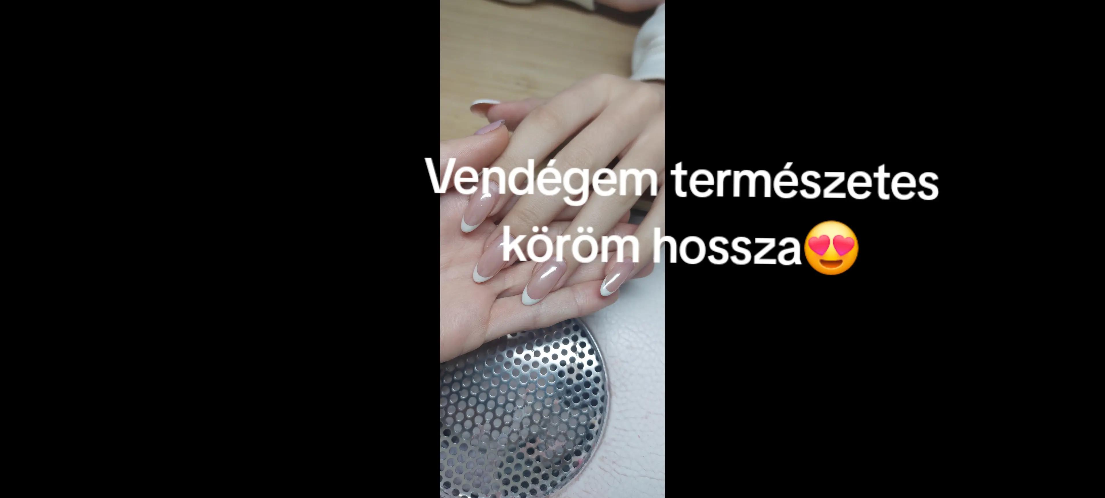 @creativ_nails