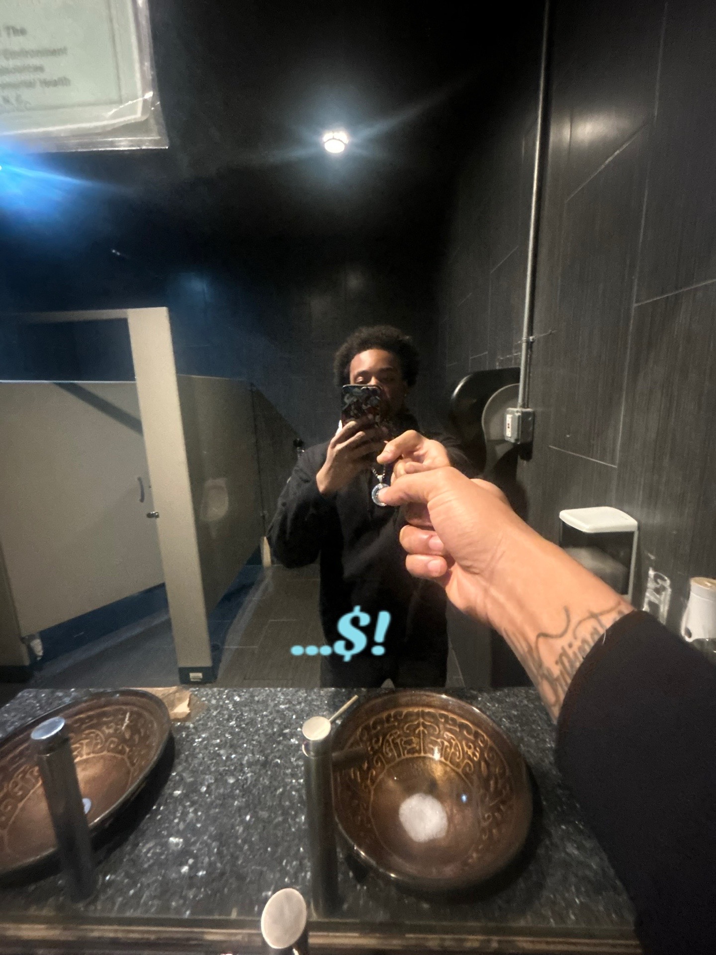 @R E L L ๐ฃ