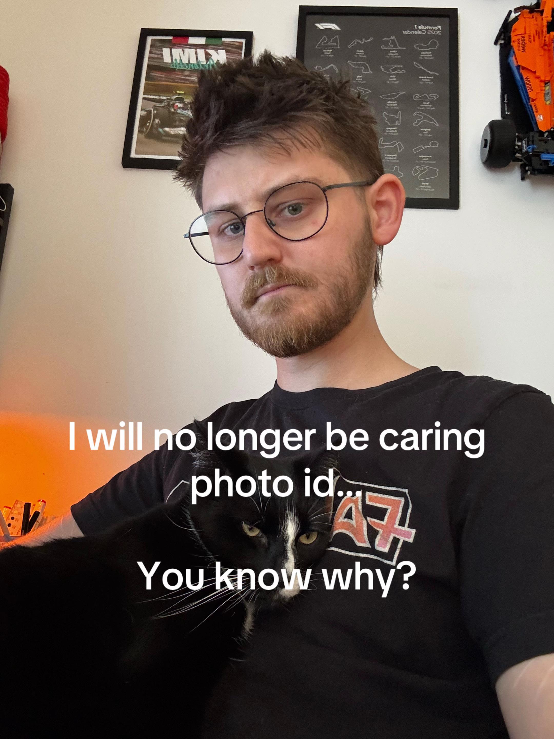 @sadknitting
