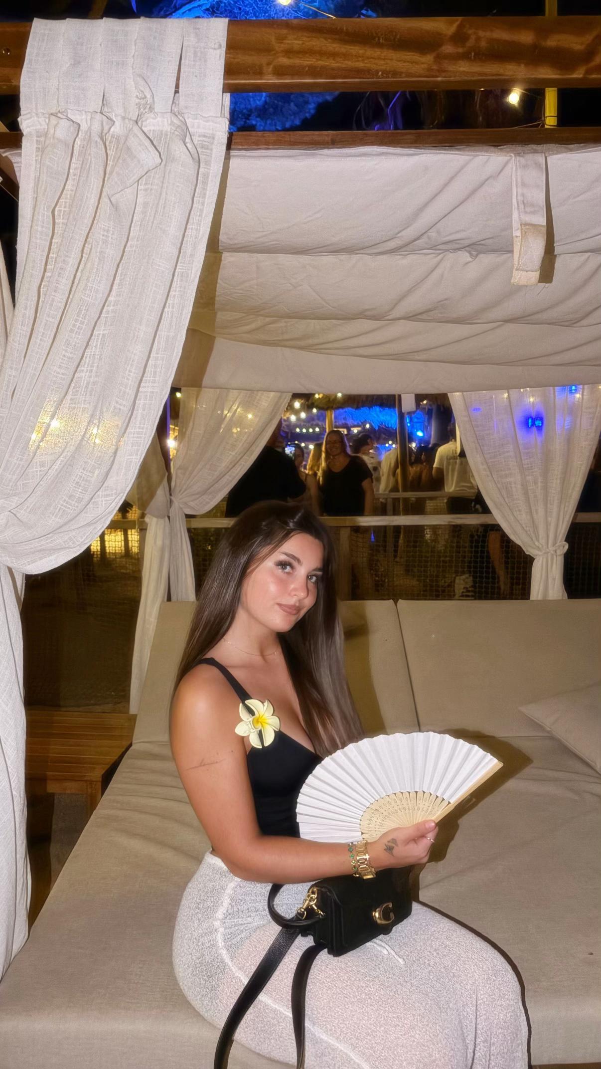 @a.vrst