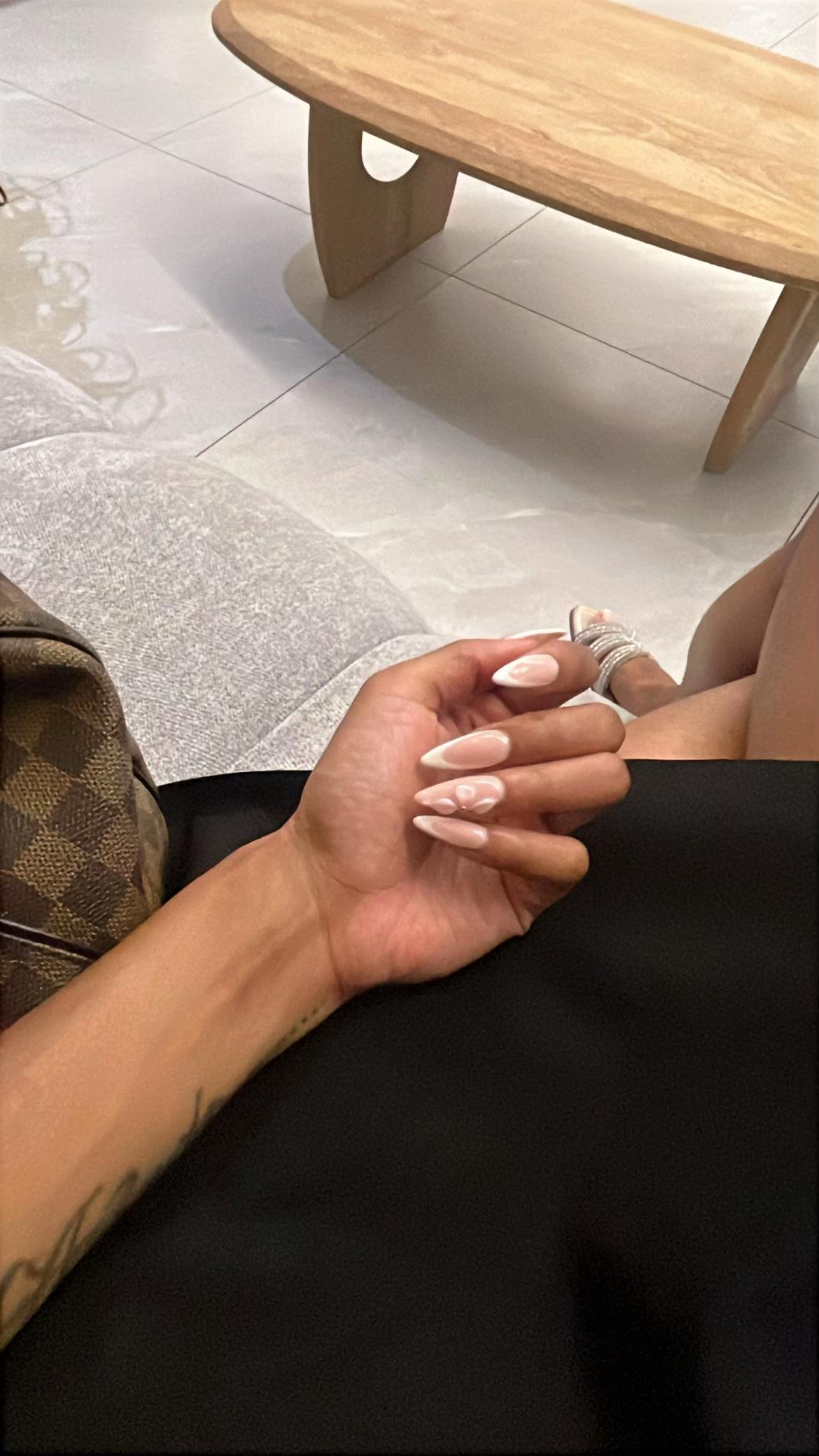 @Aya