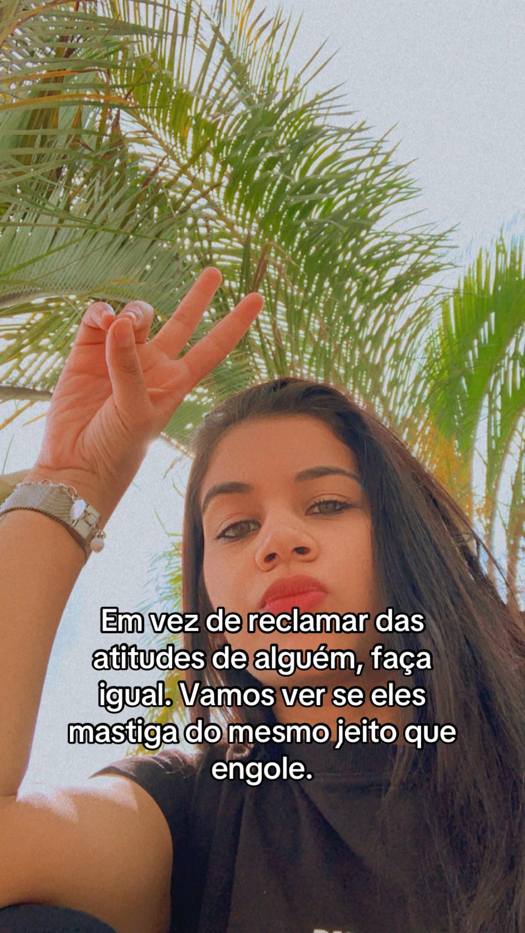 @Monique Vieira 🥂