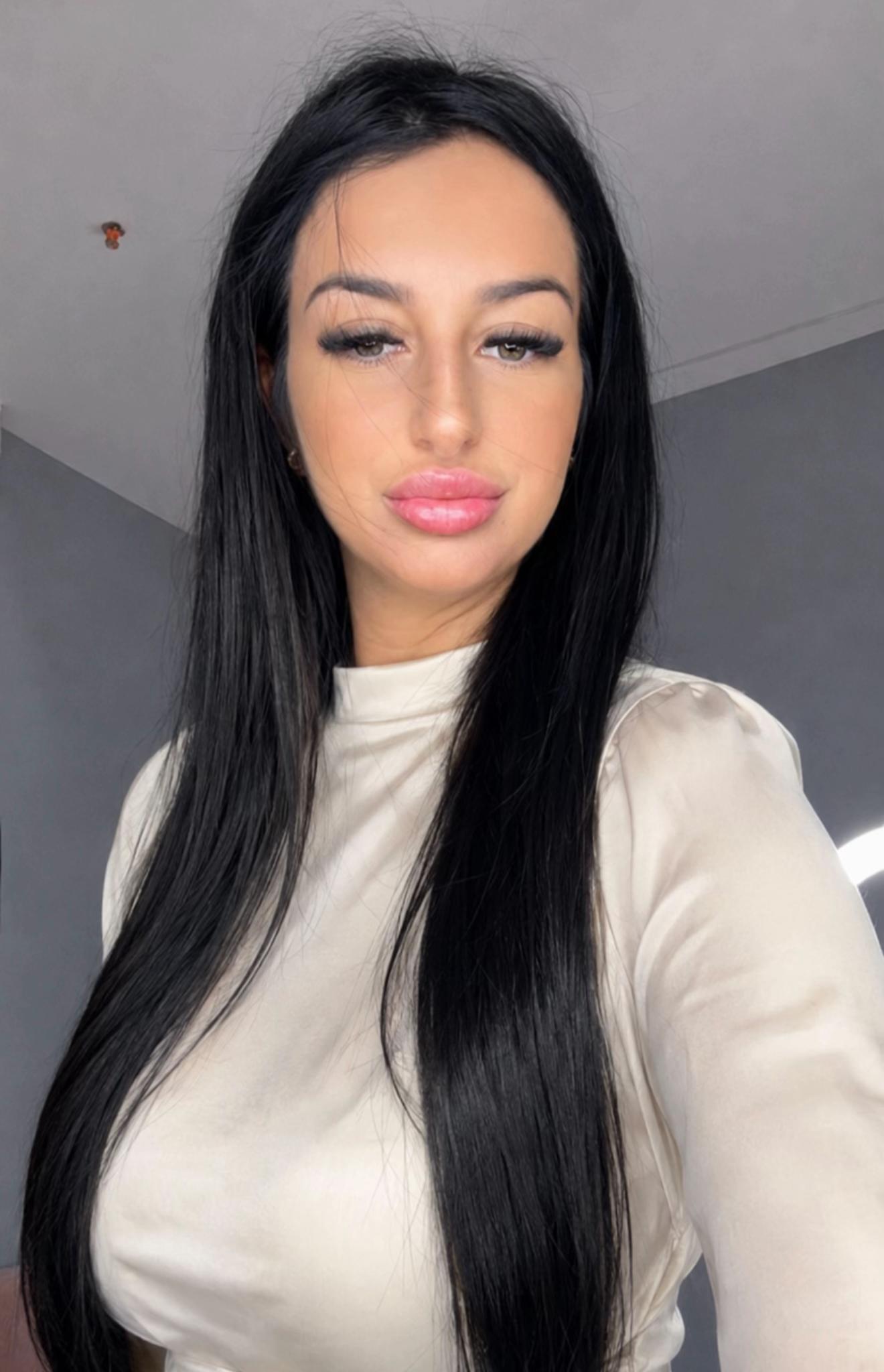 @_simona_predescu