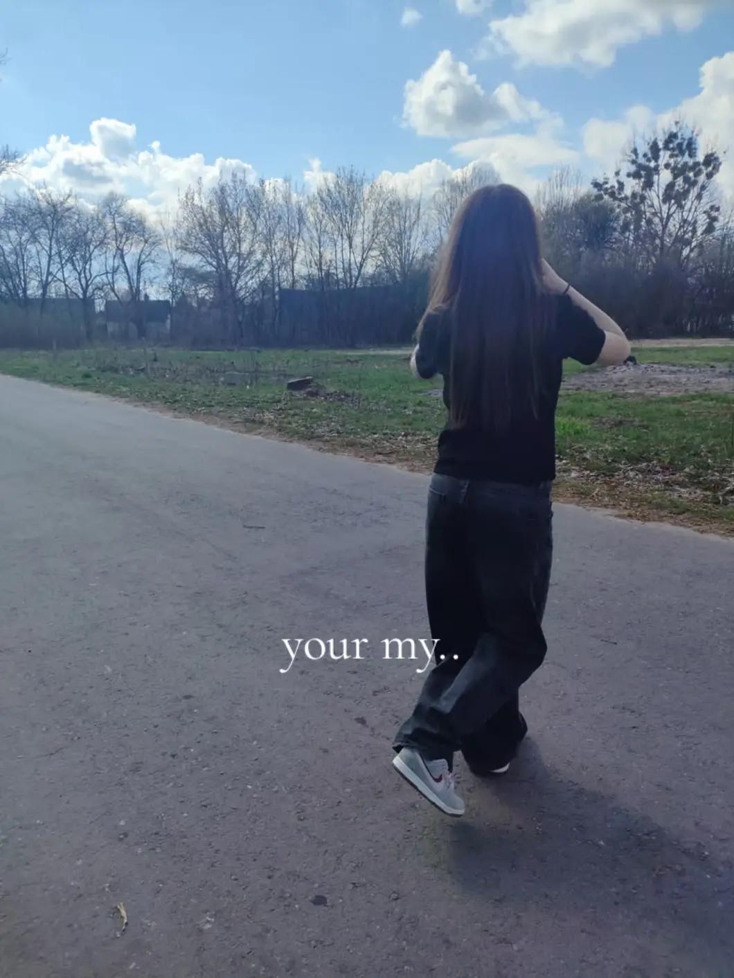 @Aus