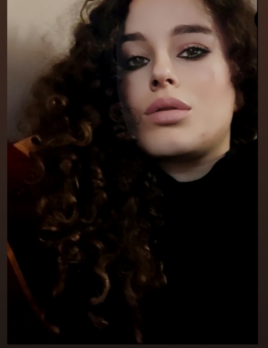 @Debora