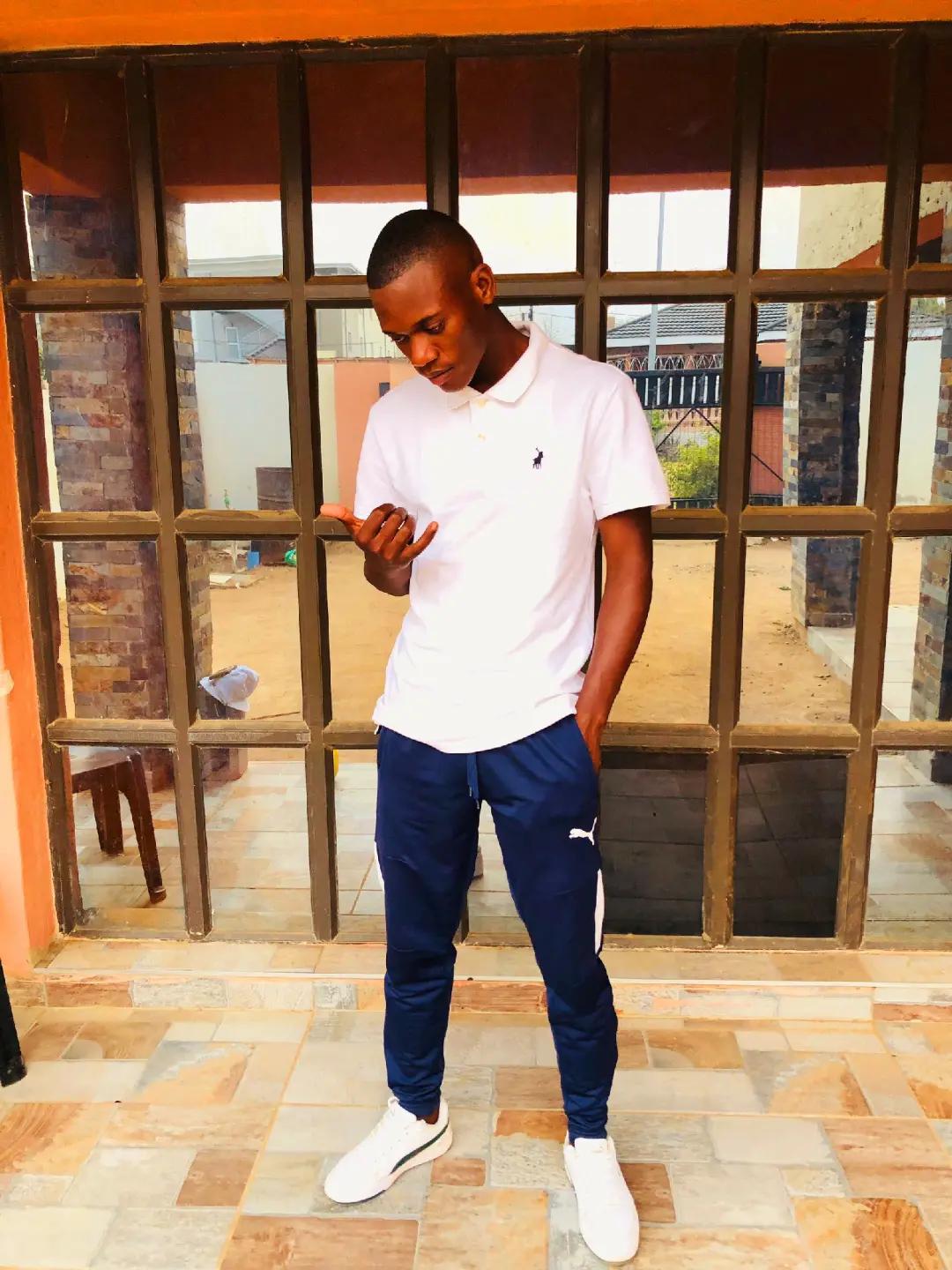 @Sizwe🇧🇼🇿🇦🇧🇼🫠