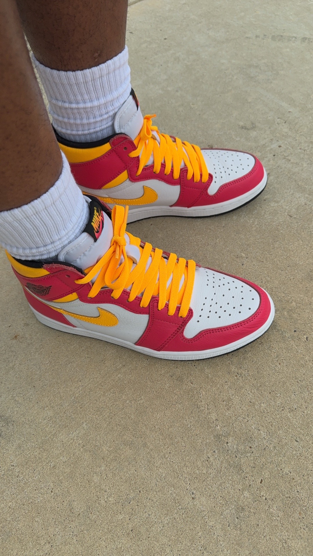 @jaymuney_lovesneakers