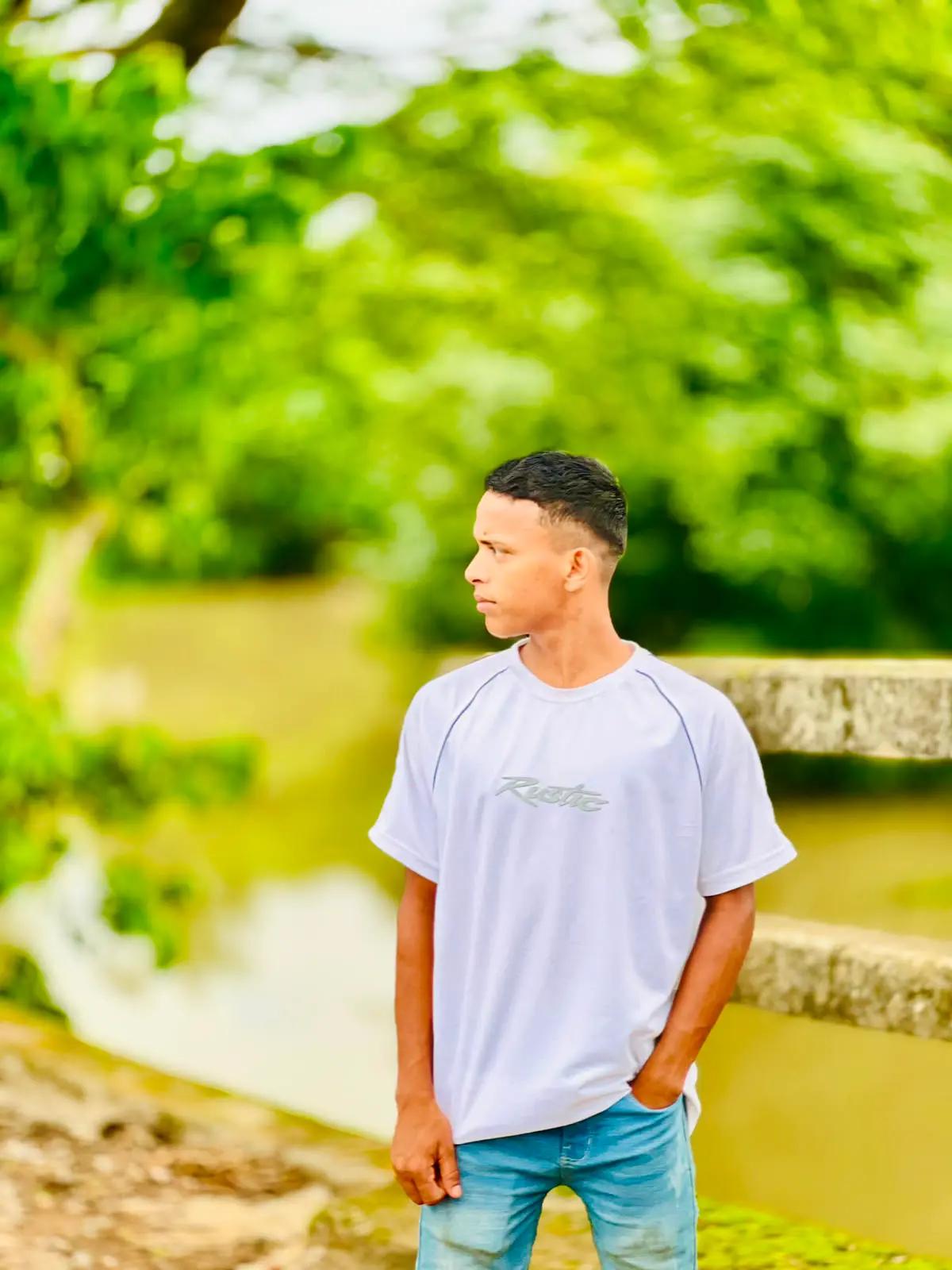 @IK 🥰🤟.. AKASH☠️⚽🤟🇧🇩