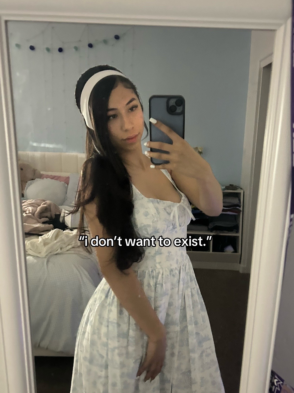 @𝖊𝖘𝖙𝖗𝖊𝖑𝖑𝖆