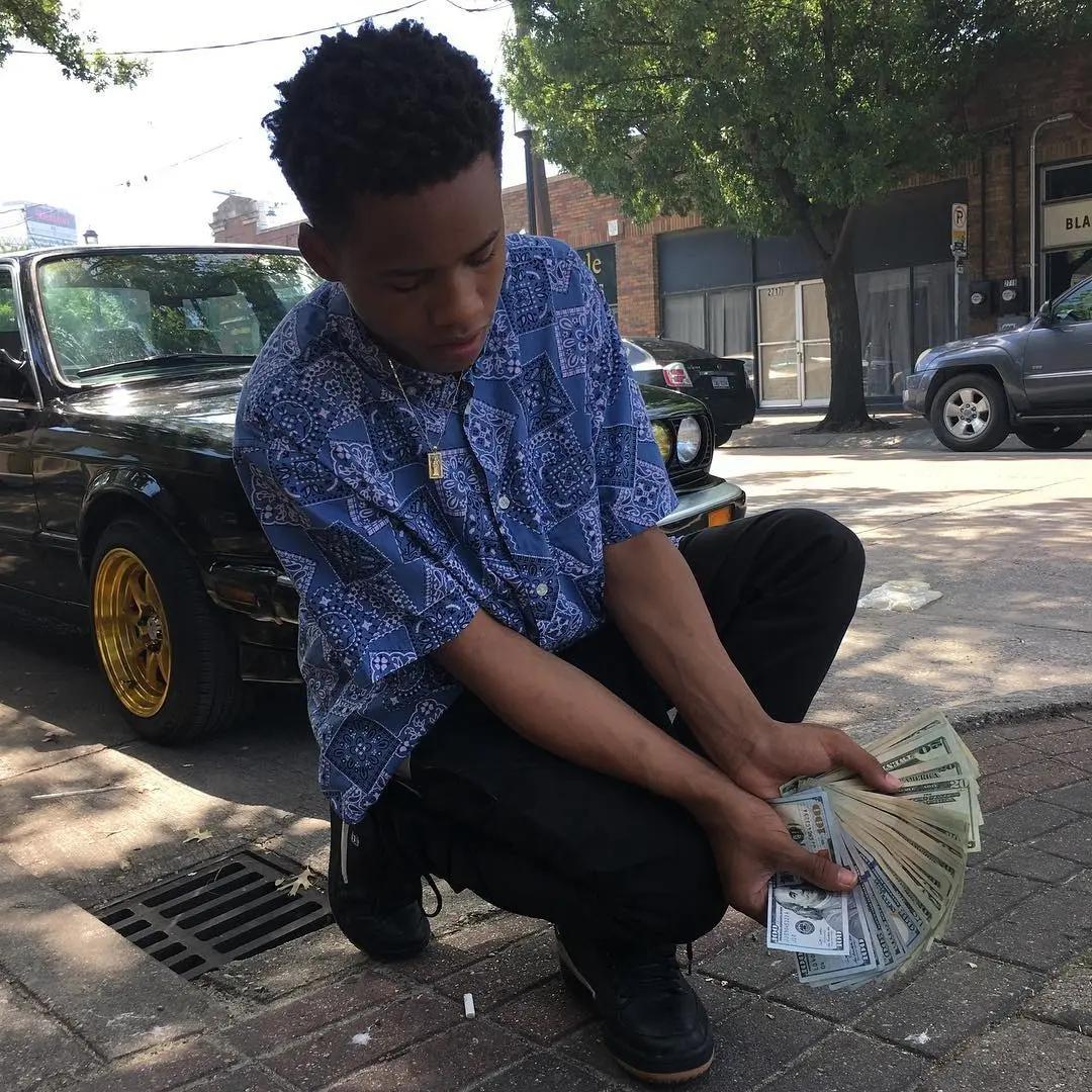 @WRLD 🤑 Trap Star ✨