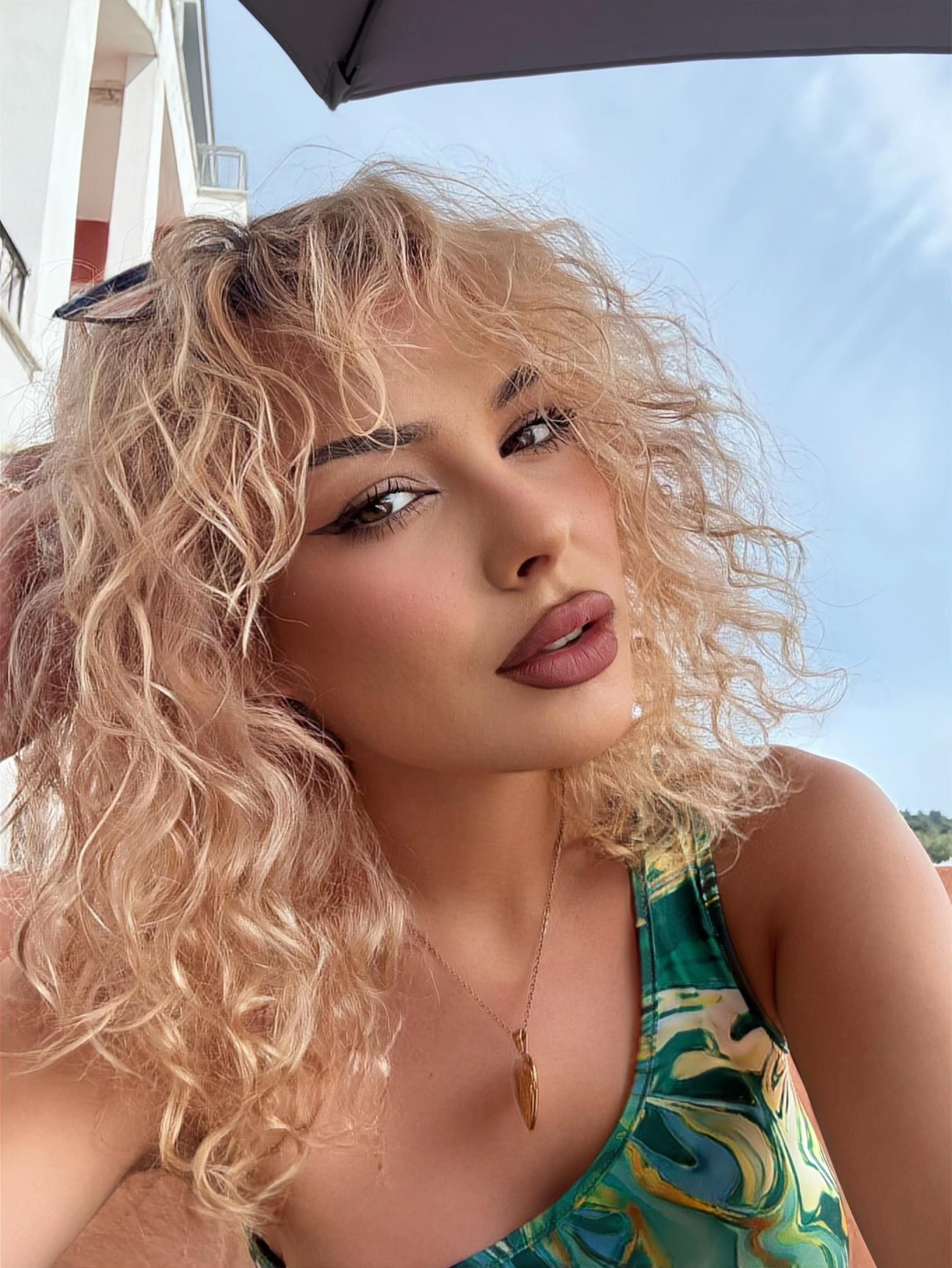 @dianaadaavid