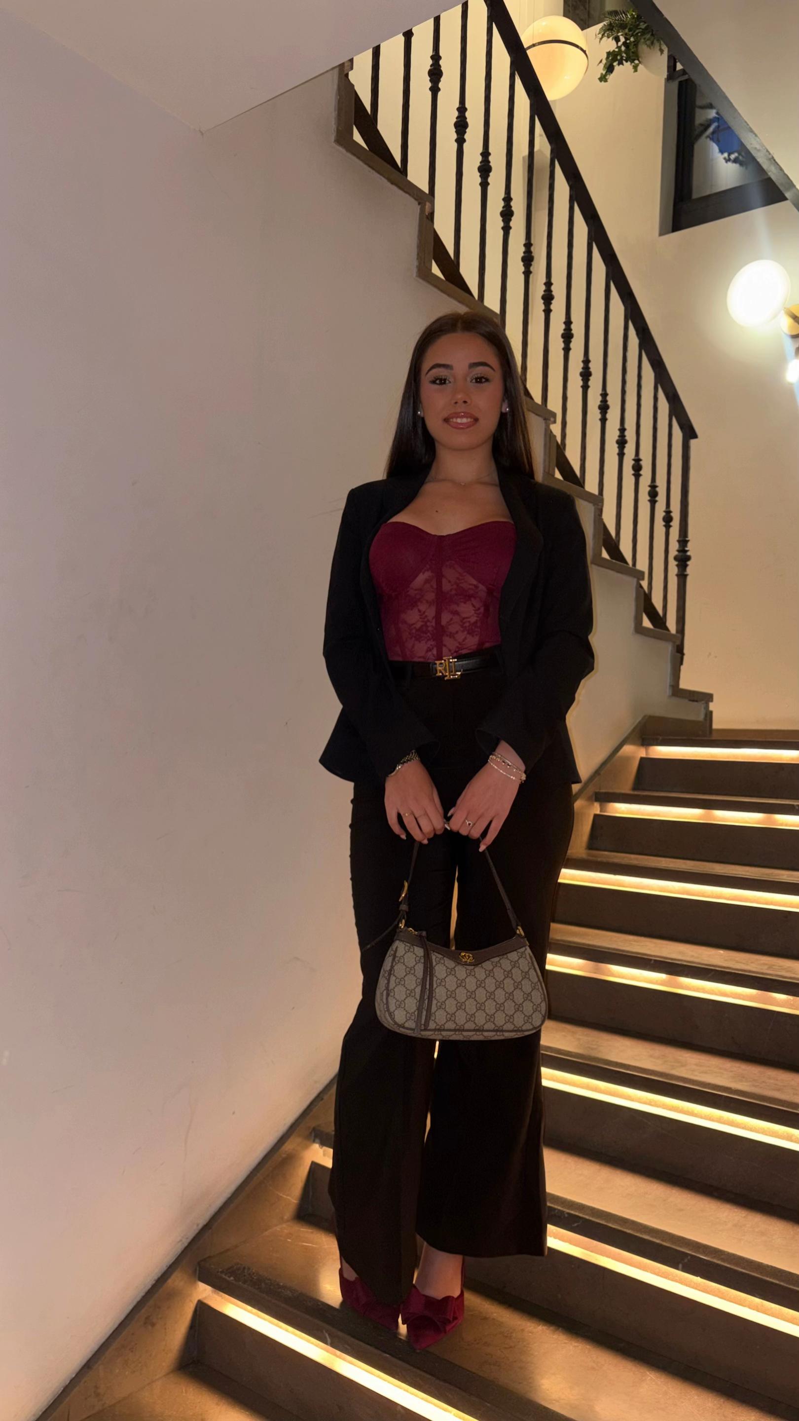 @Danielaa