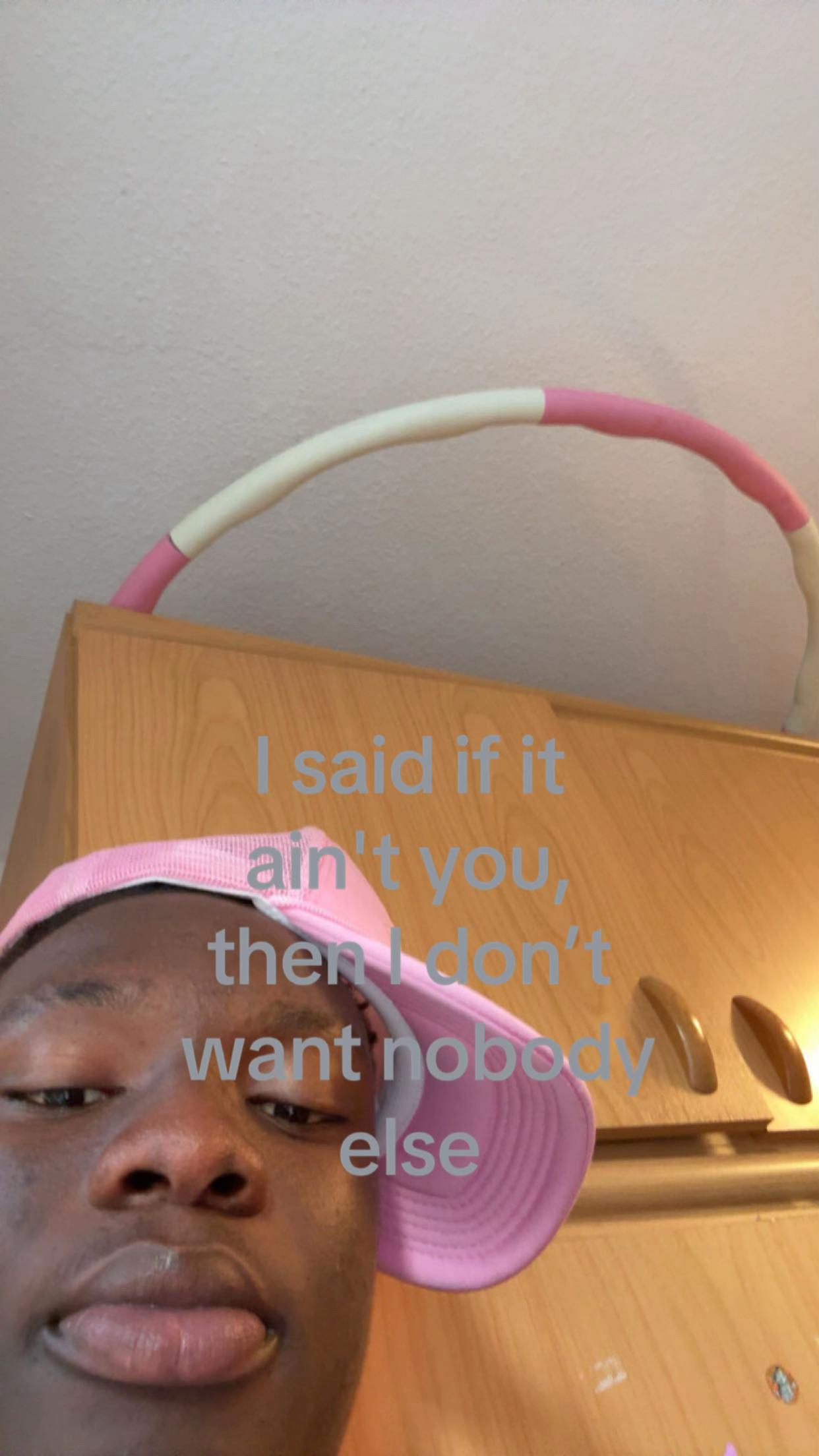 @⃟