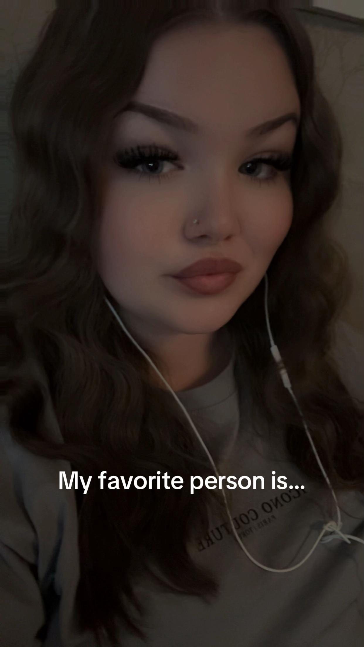 @Emely