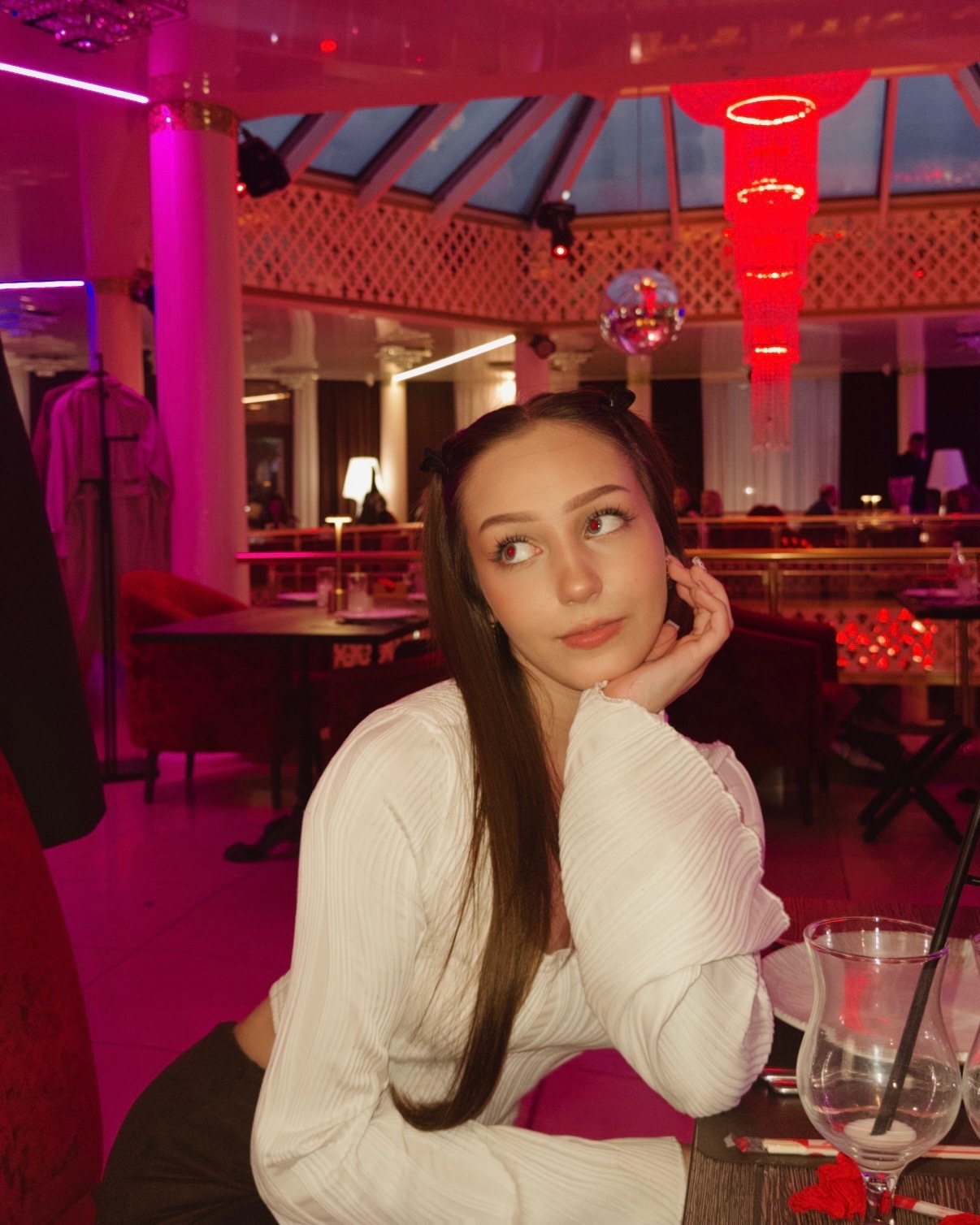 @леруся :3