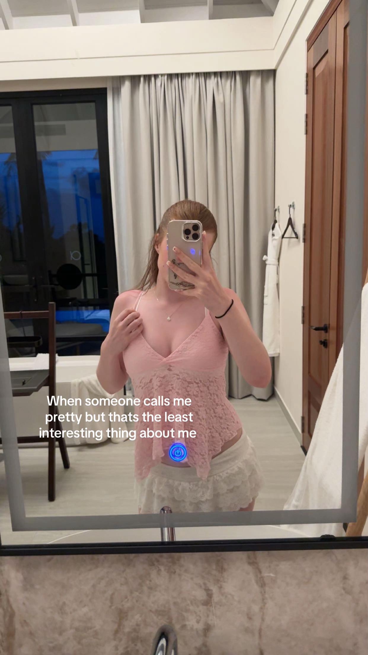@𝐄𝐥𝐬𝐢𝐞💫