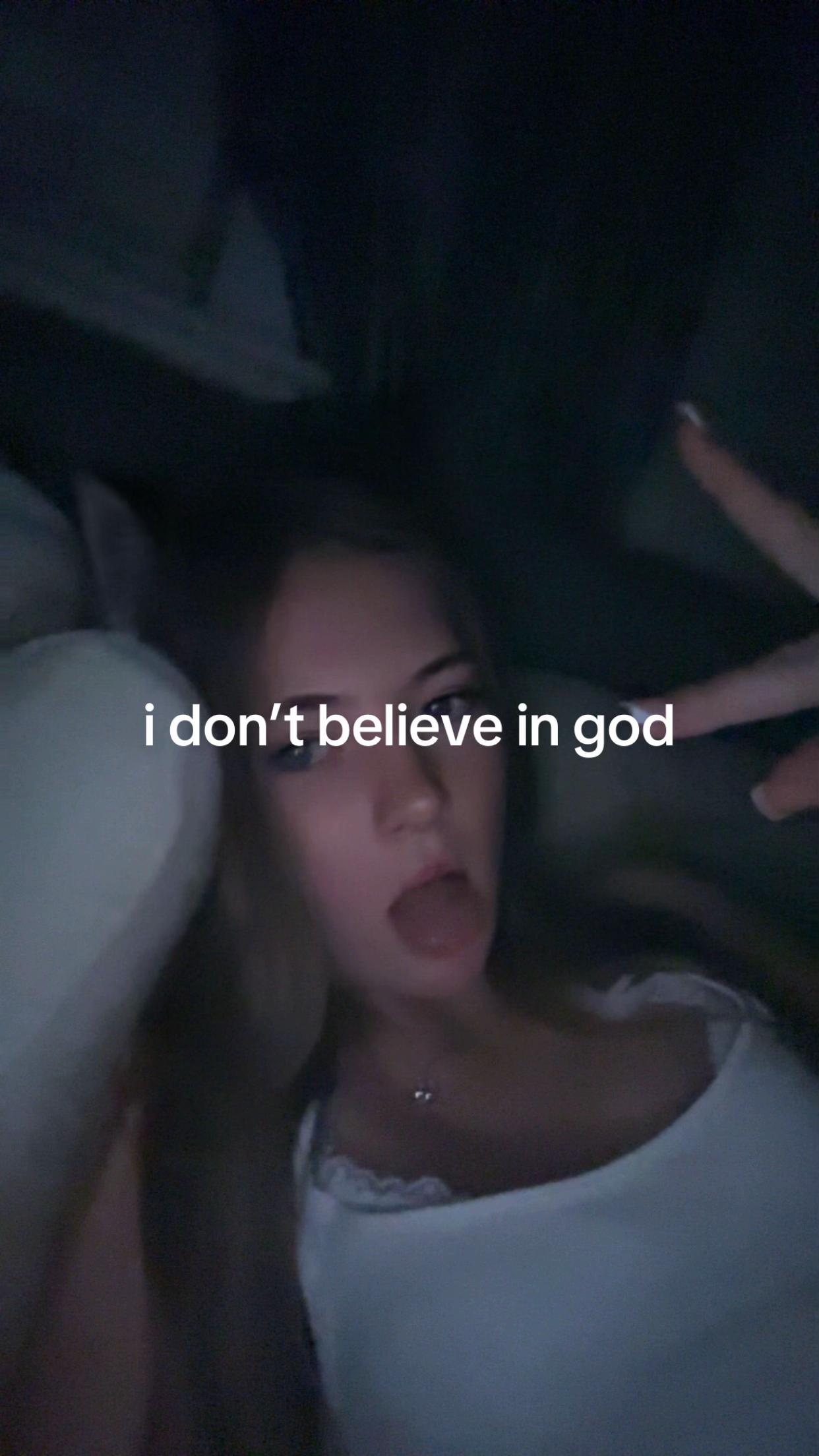 @𝐜𝐚𝐫𝐥𝐲𝐜𝐨𝐰𝐚𝐧🖤