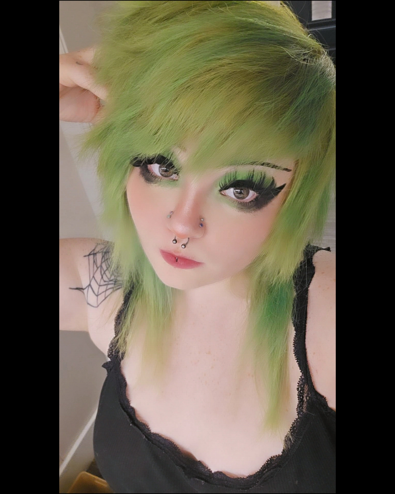 @Graveyardbabe1031