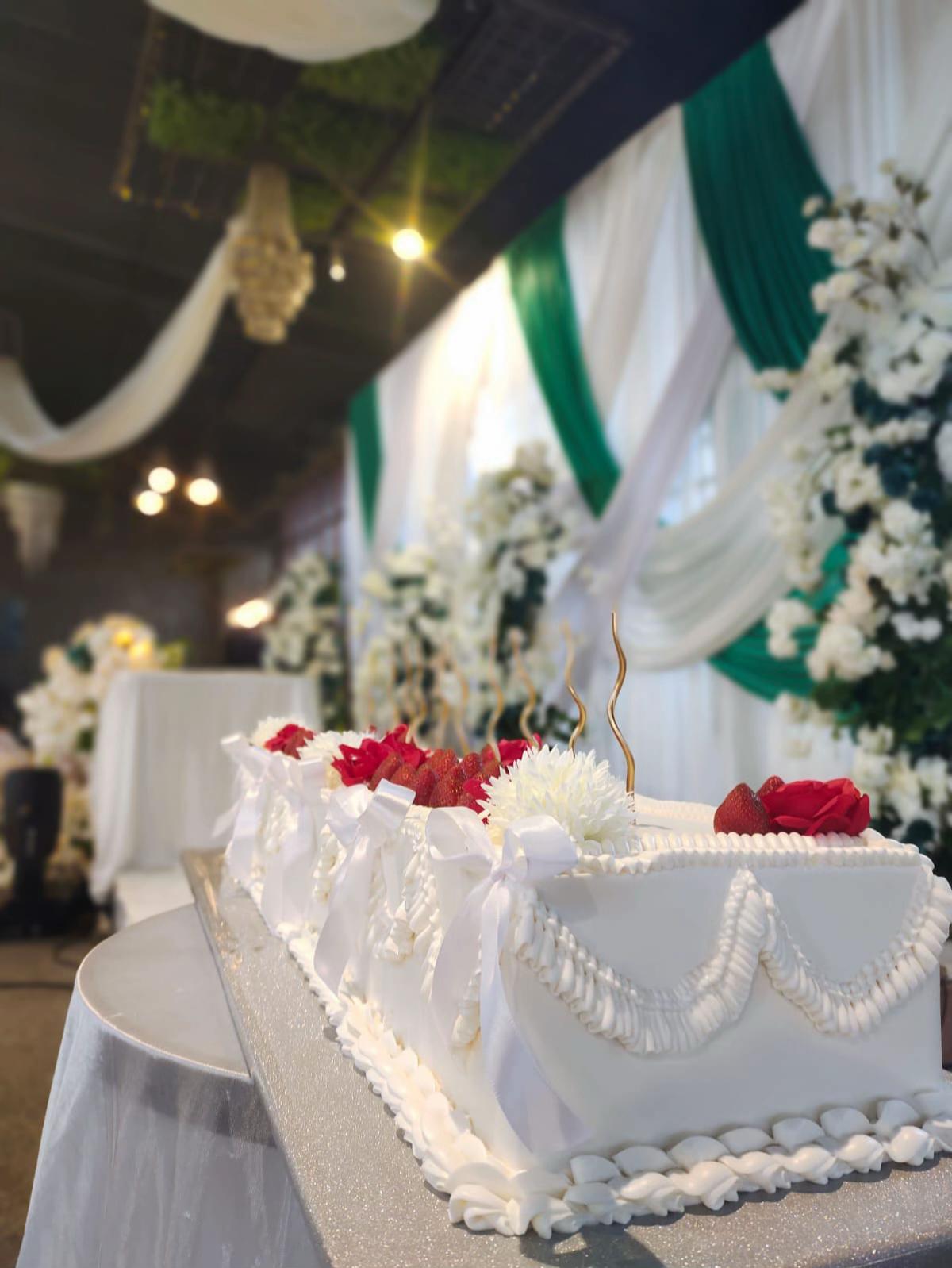 @Trifena Cake Manado