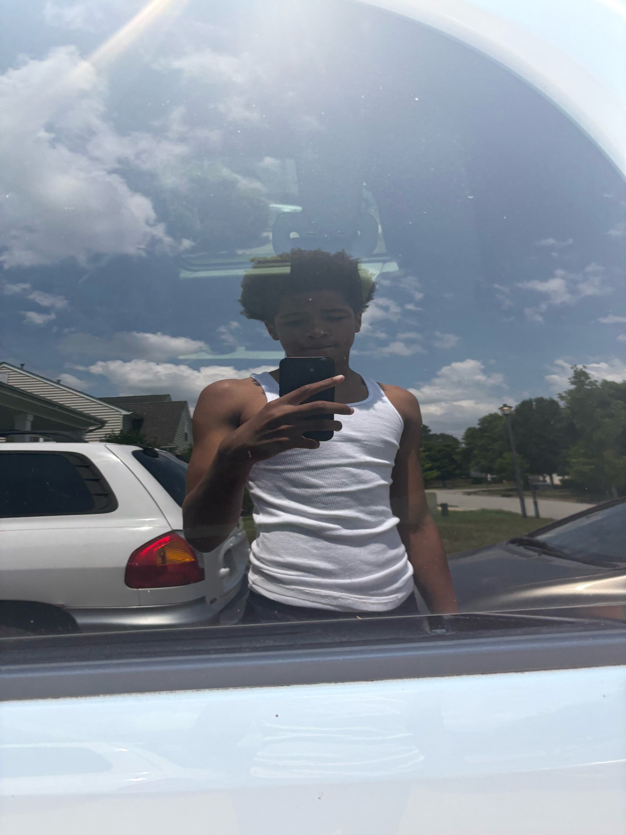 @leftyhandbucket0