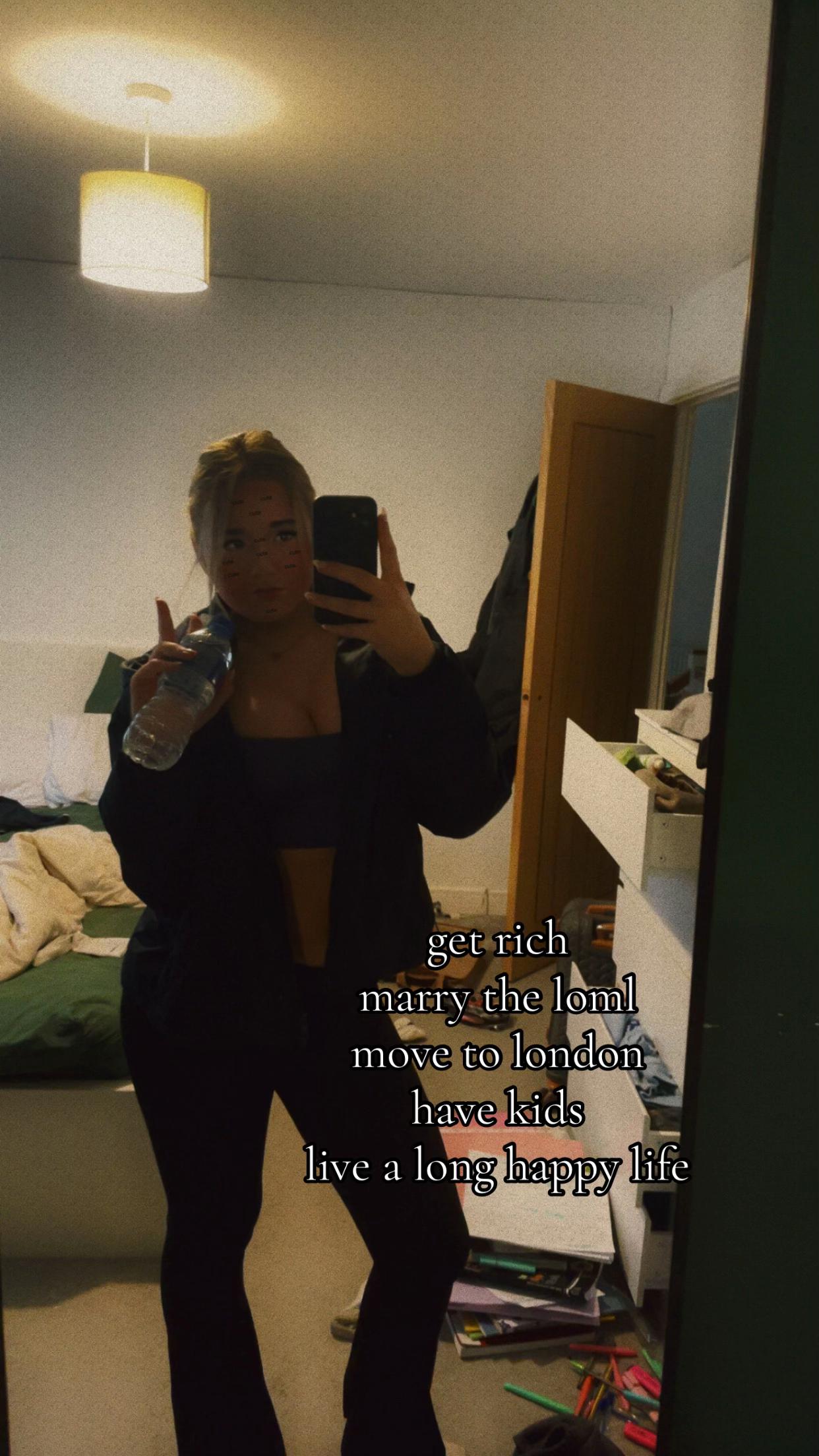 @frankie🍒🐆🪩