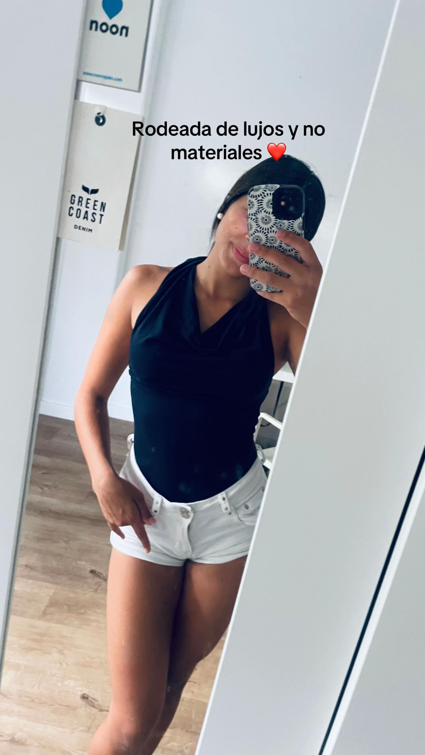 @🛍️🔝