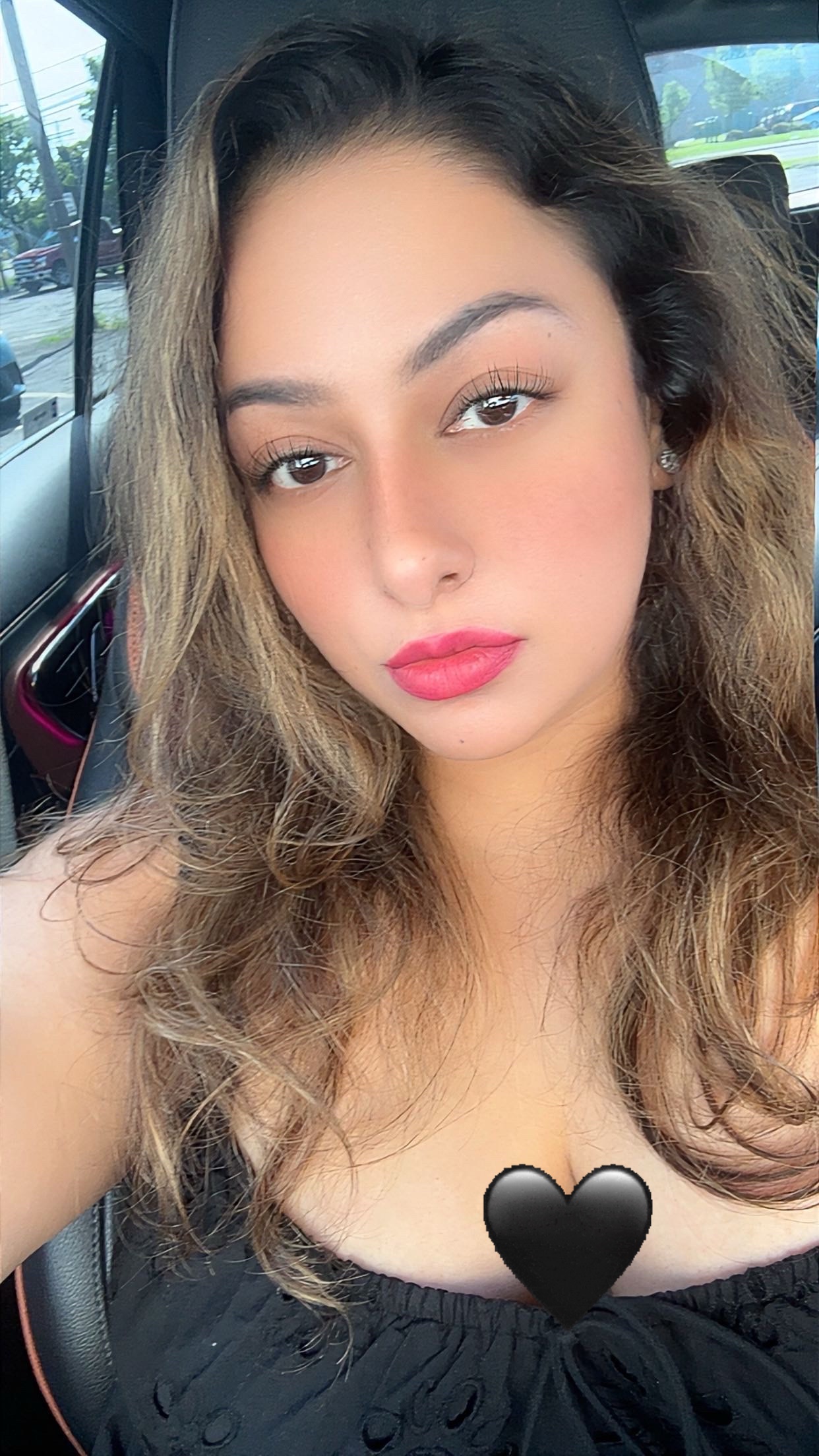 @SHIVI....🔥🧿⚖️♎️