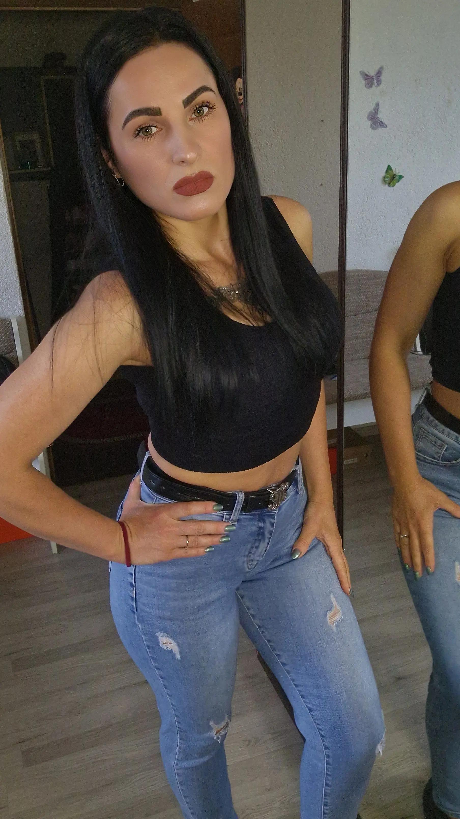 @elena