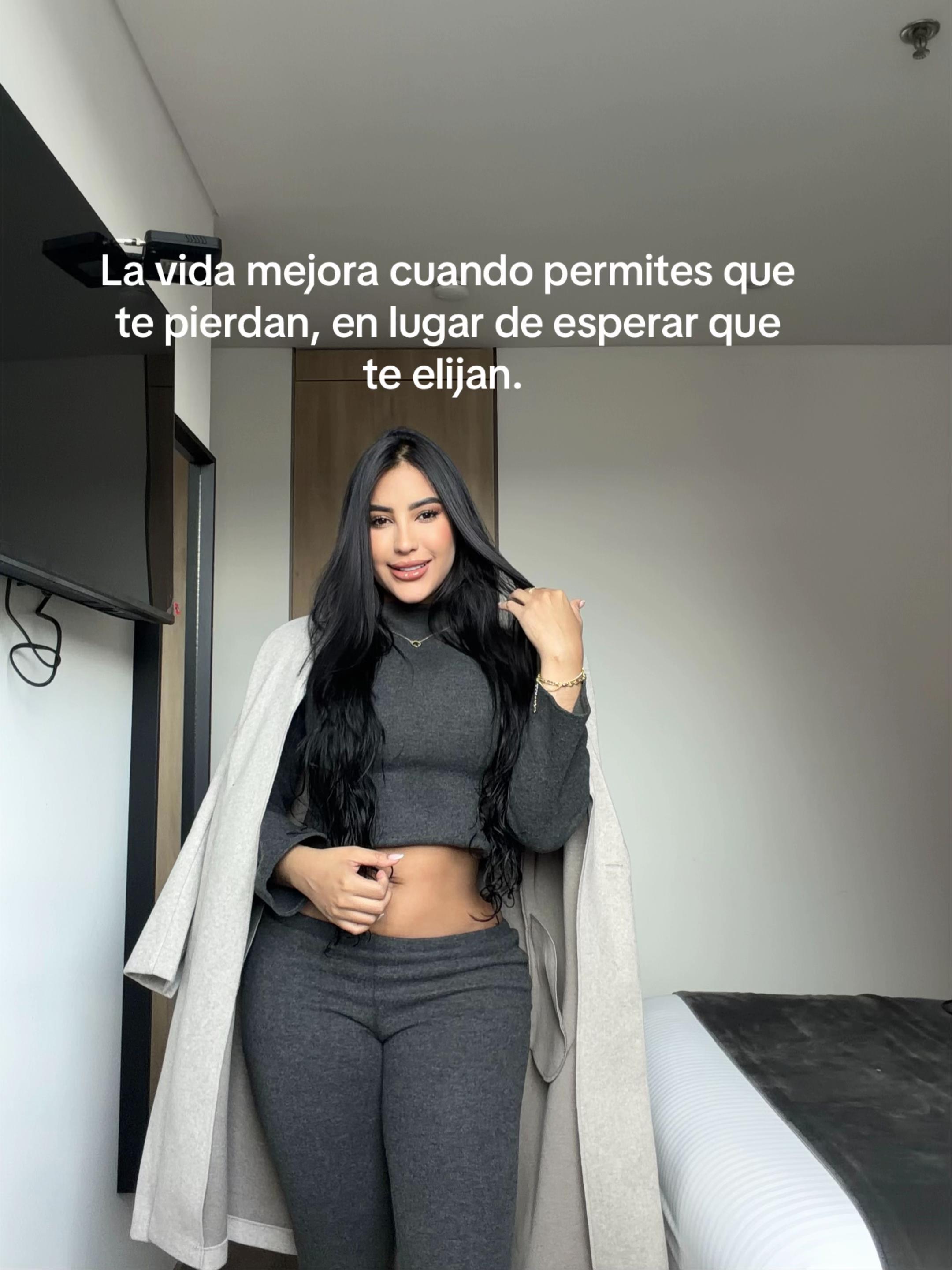 @isabellamolina_21