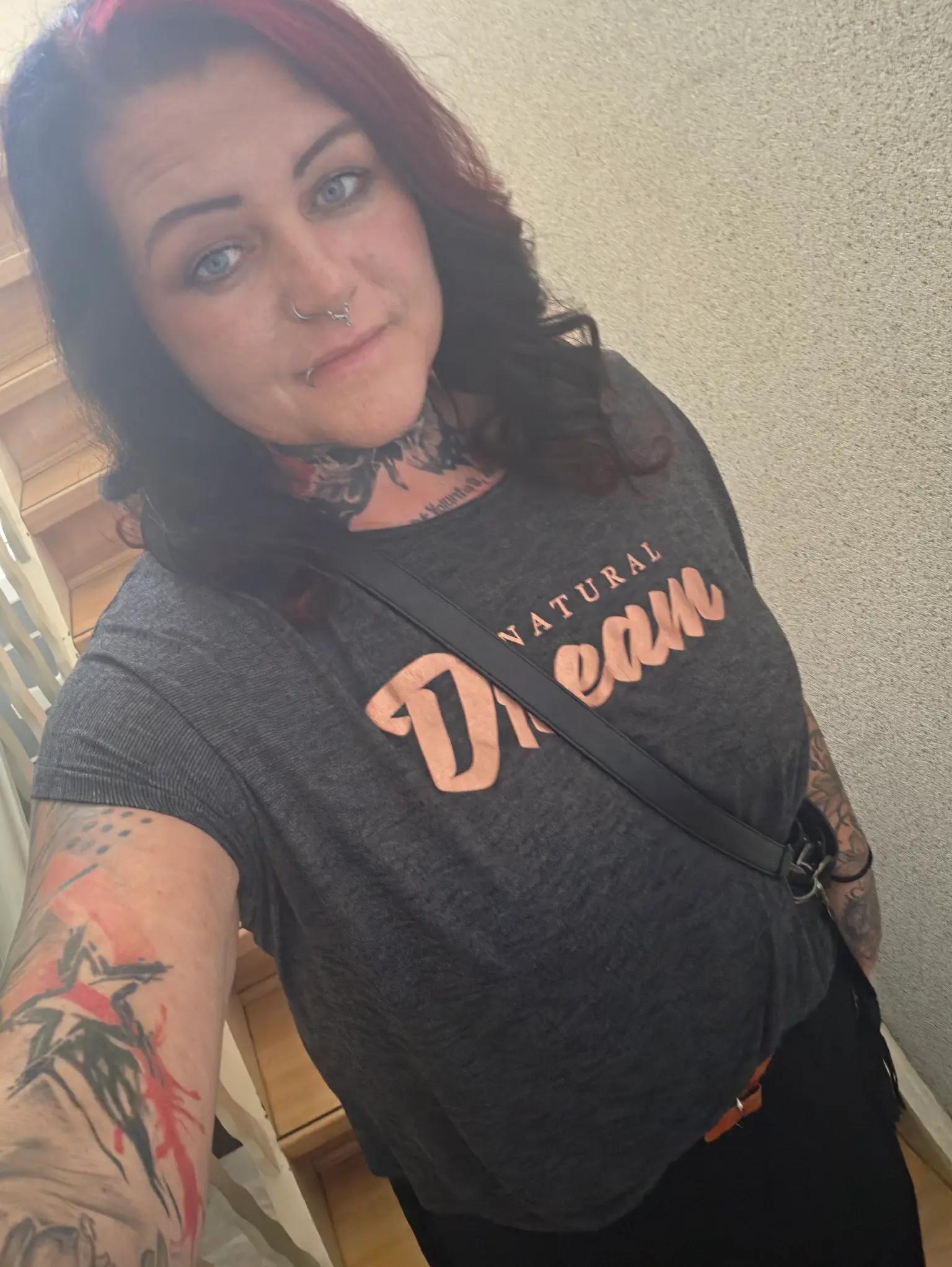 @🇵🇱💀Curvyinkqueen💀🇩🇪