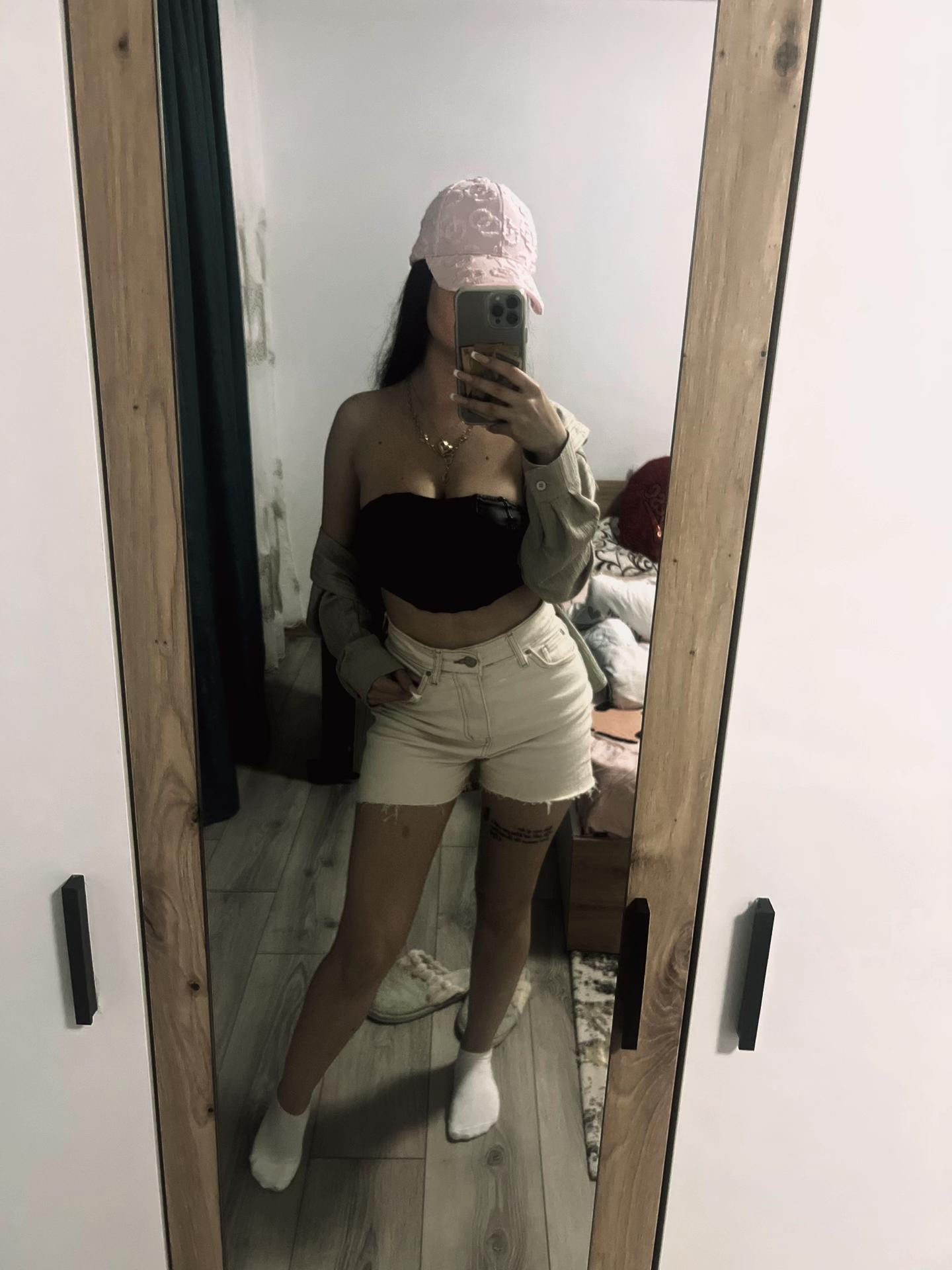 @𝓔𝓵𝓮𝓷𝓪 𝓜𝓪𝓻𝓲𝓪💛