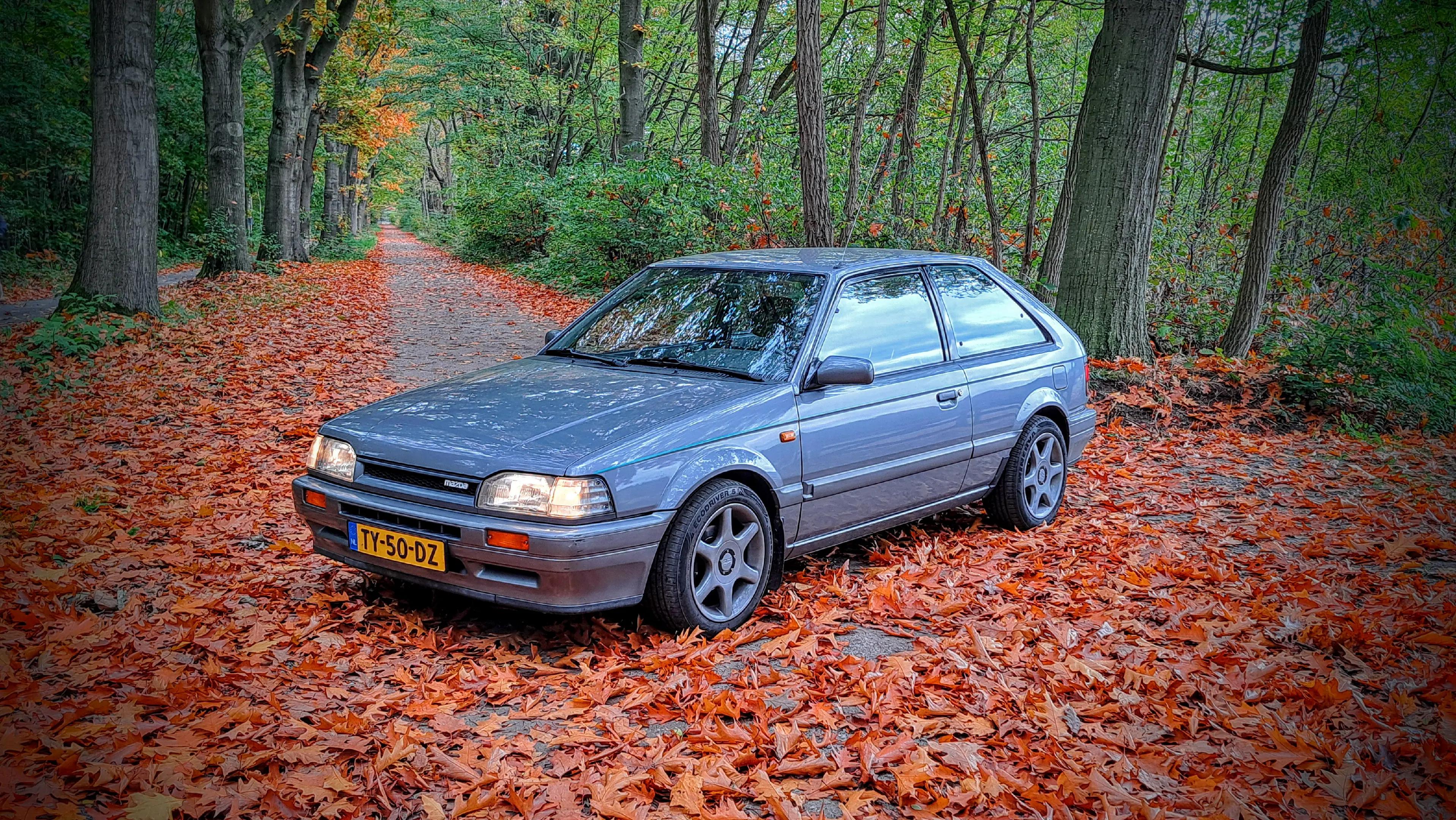 @Mazda 323 bf gt 1.8bp