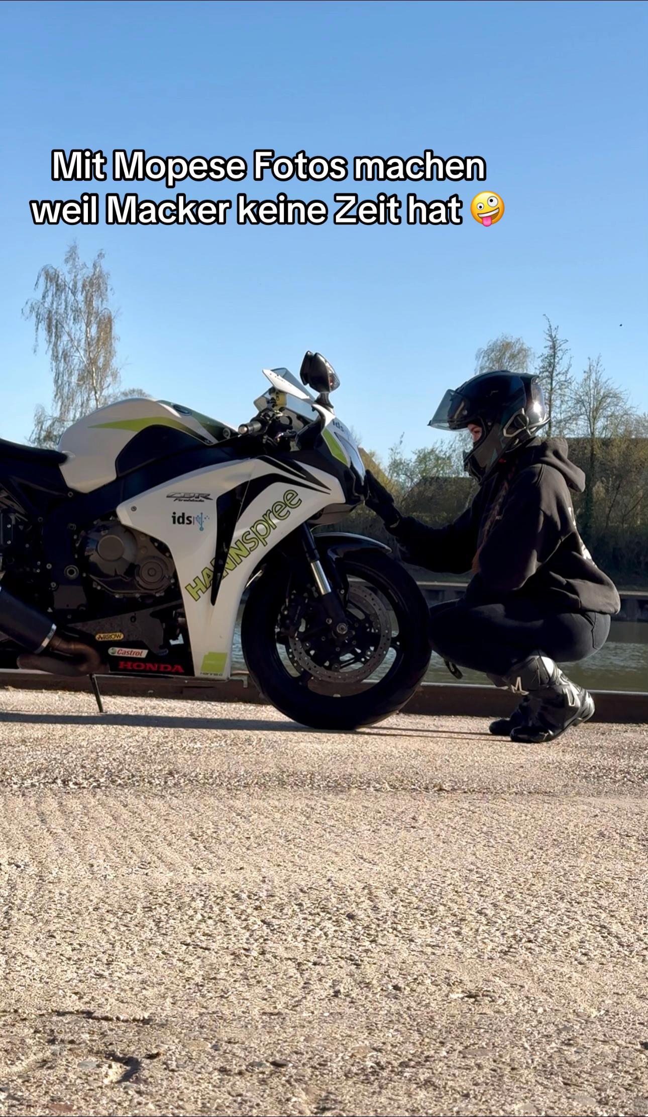 @lisa1000rr