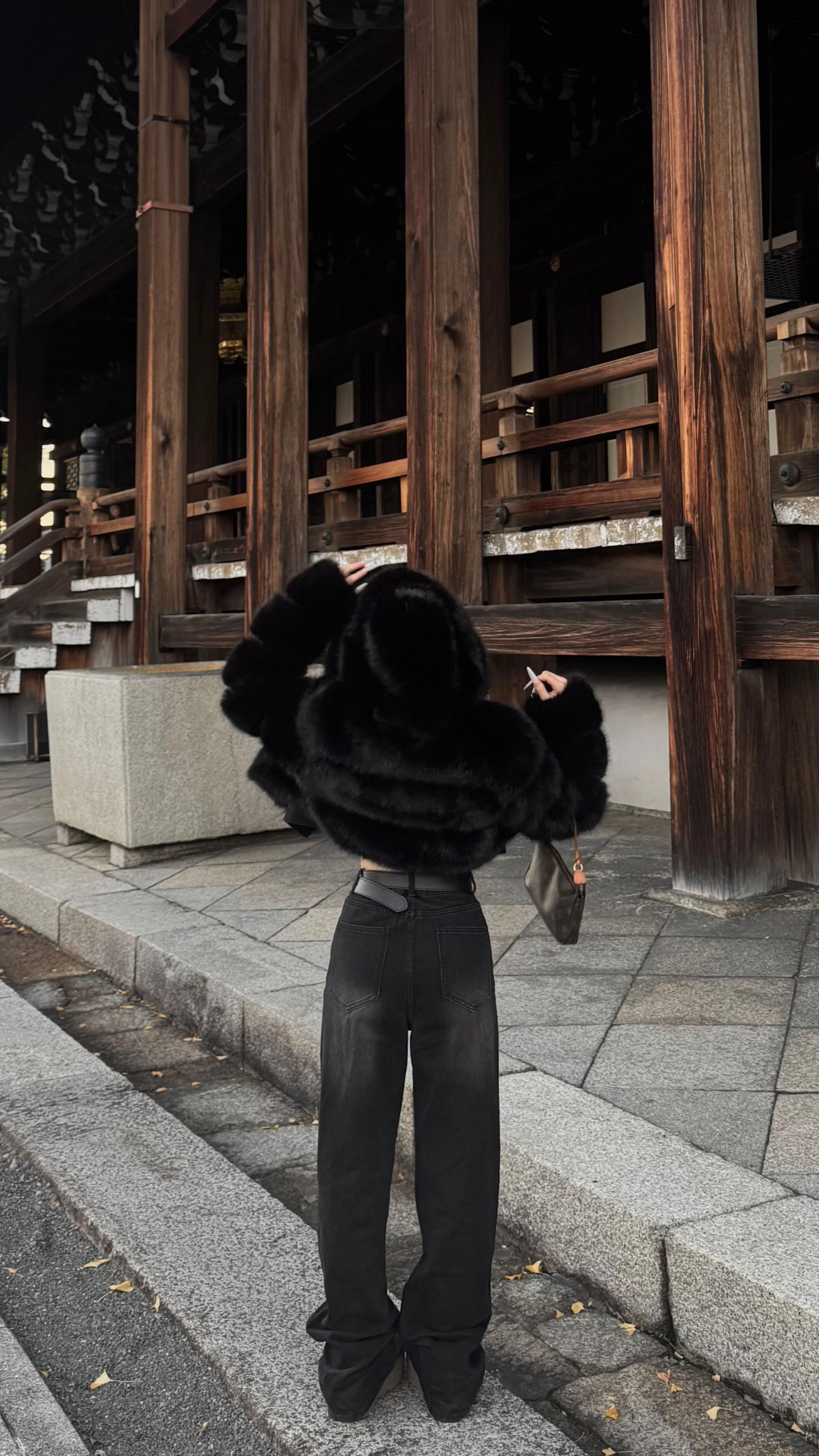 @リ コ