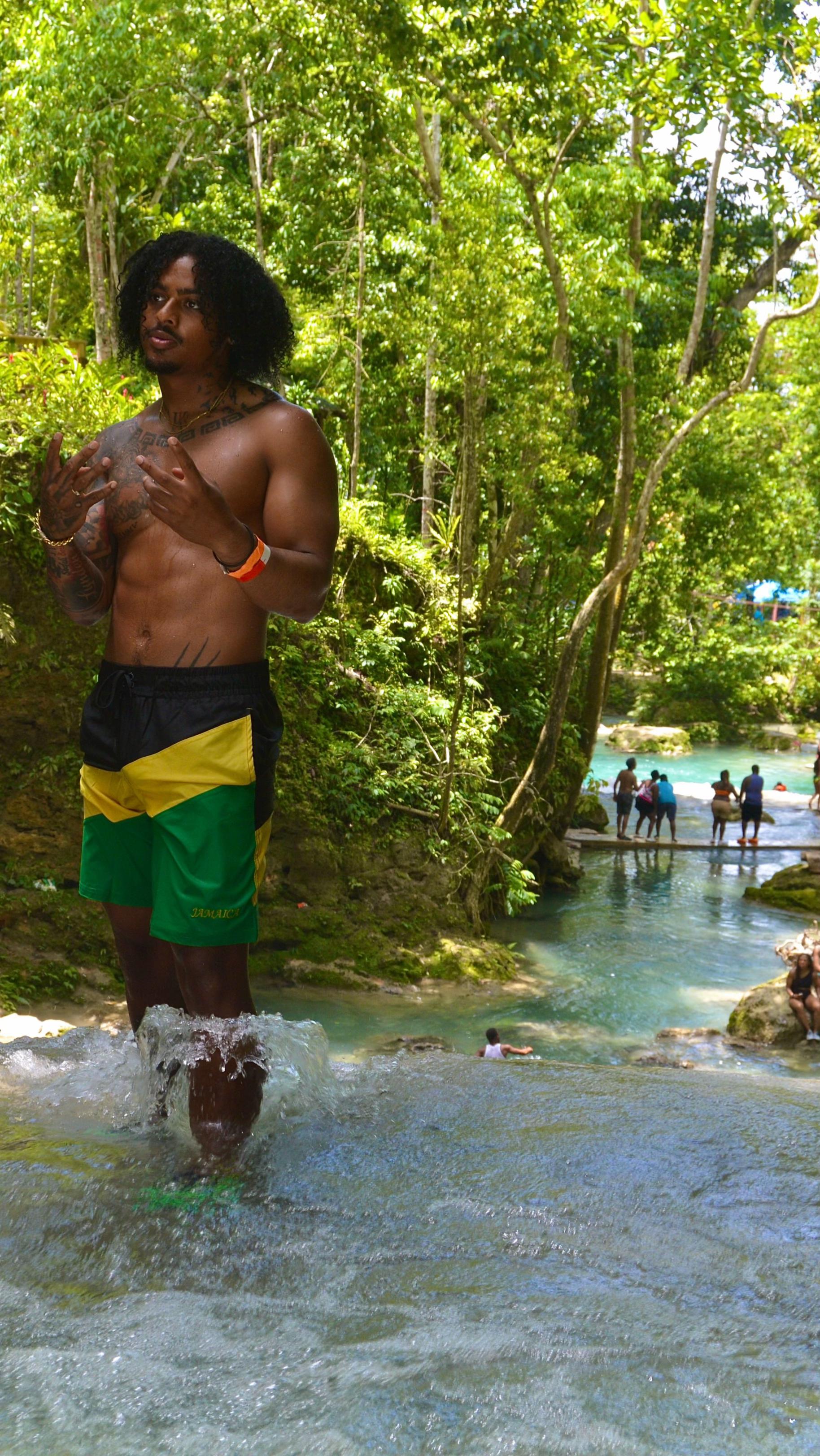 @Majestical KB🇧🇸
