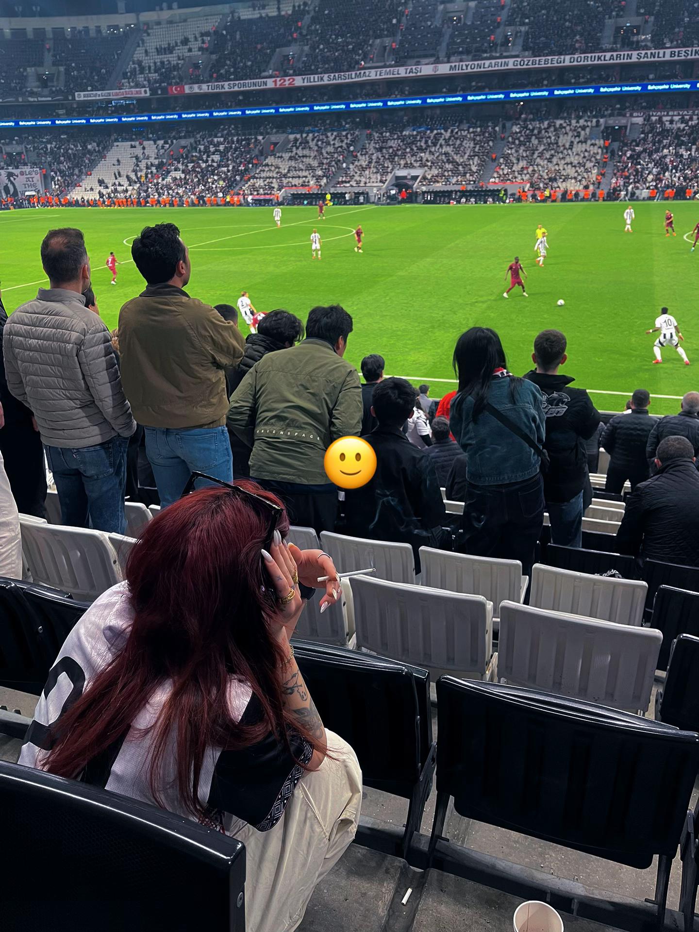 @NADİN⚡️