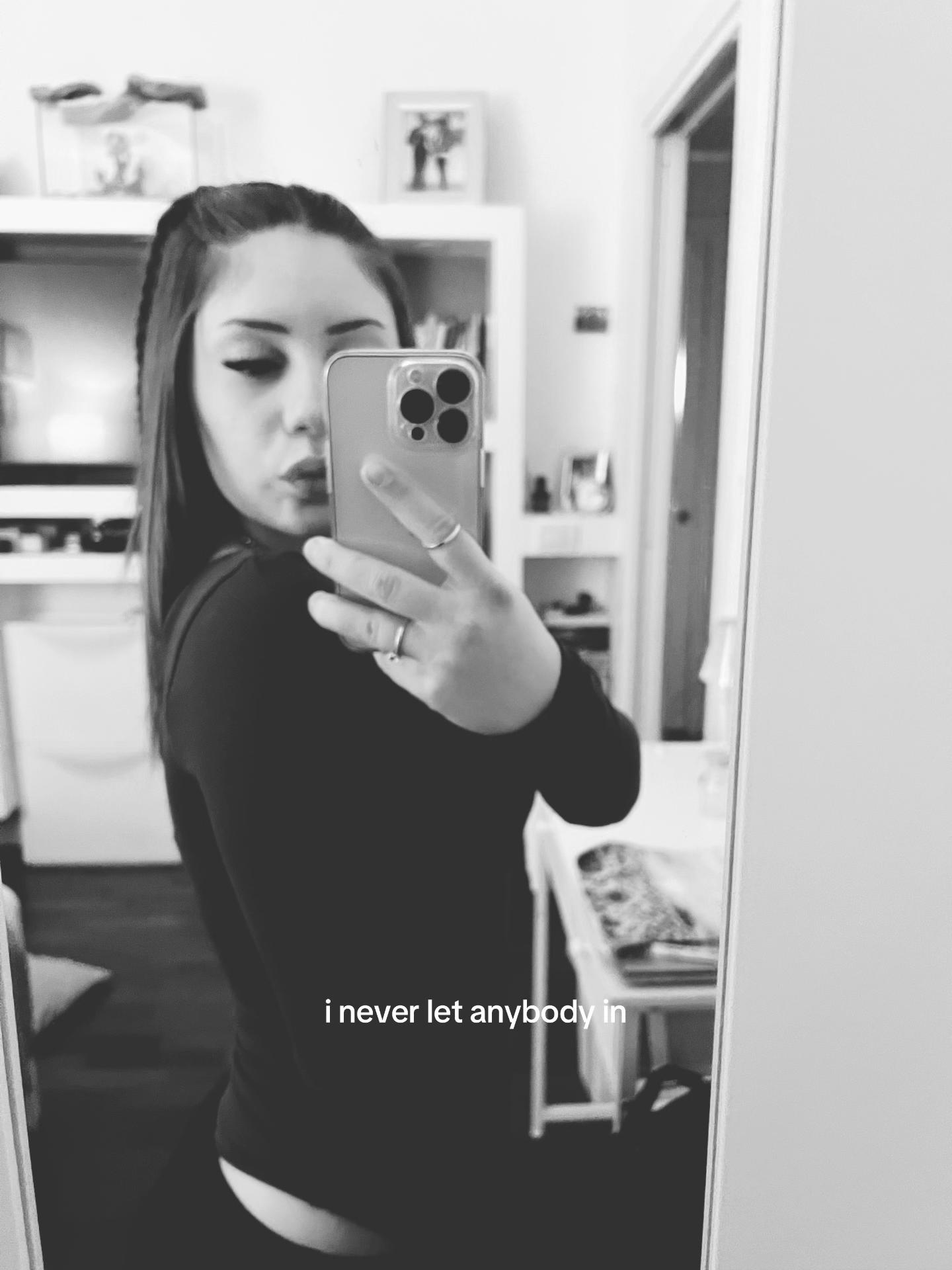 @🪷