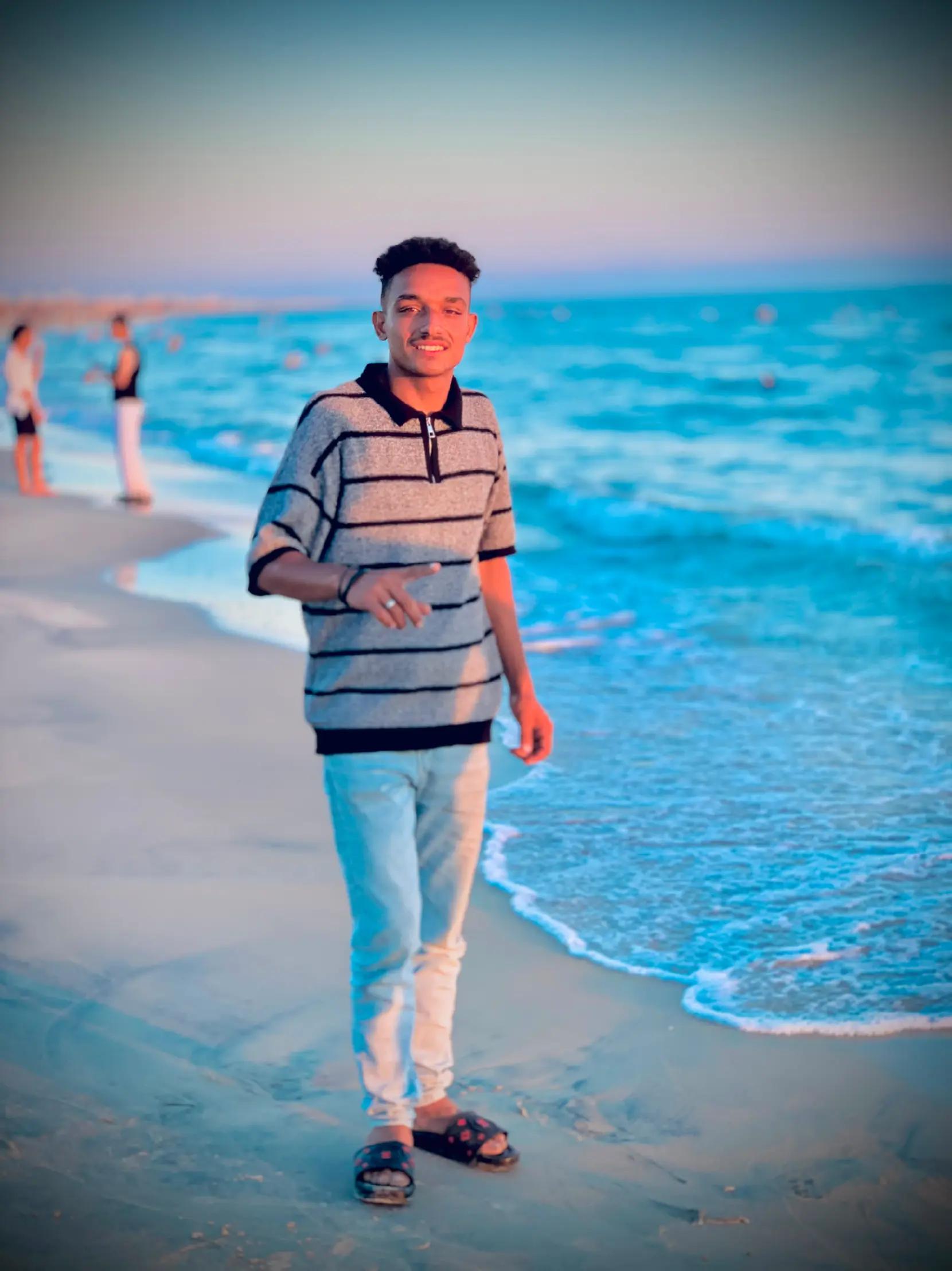 @انت اللي في القلب يا زيتونه 💔