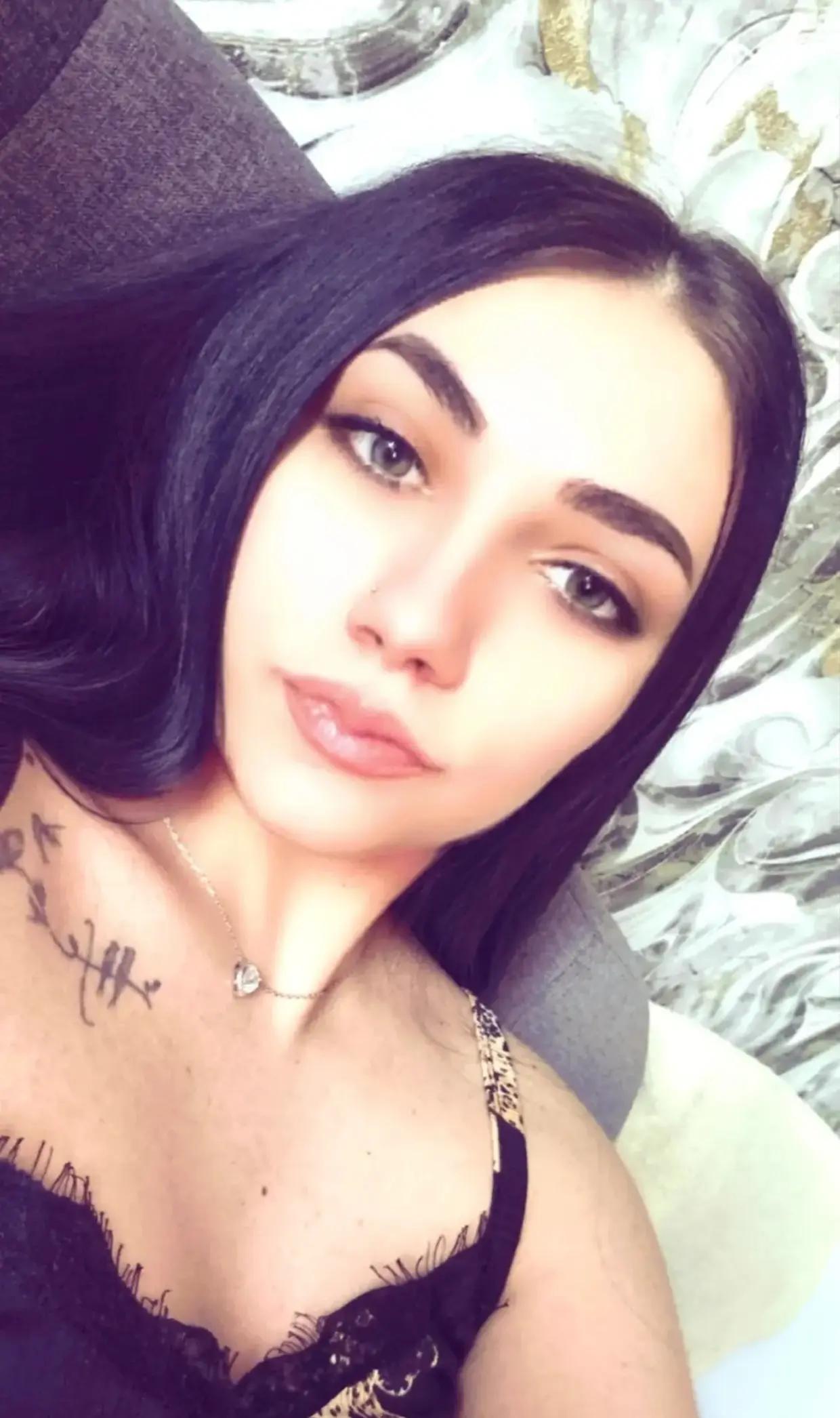 @𝒦𝒶𝓇𝒶♡