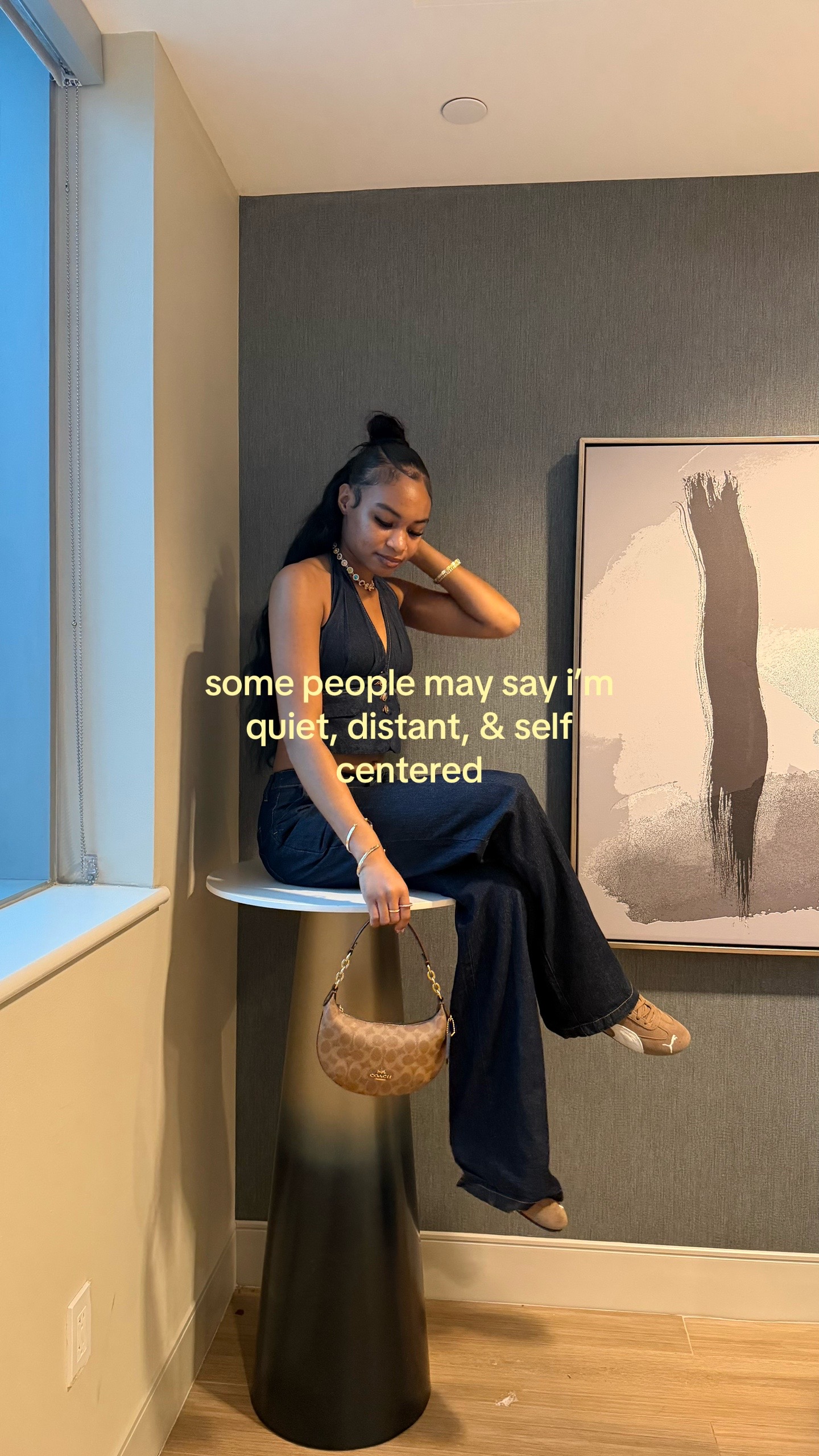 @⃟